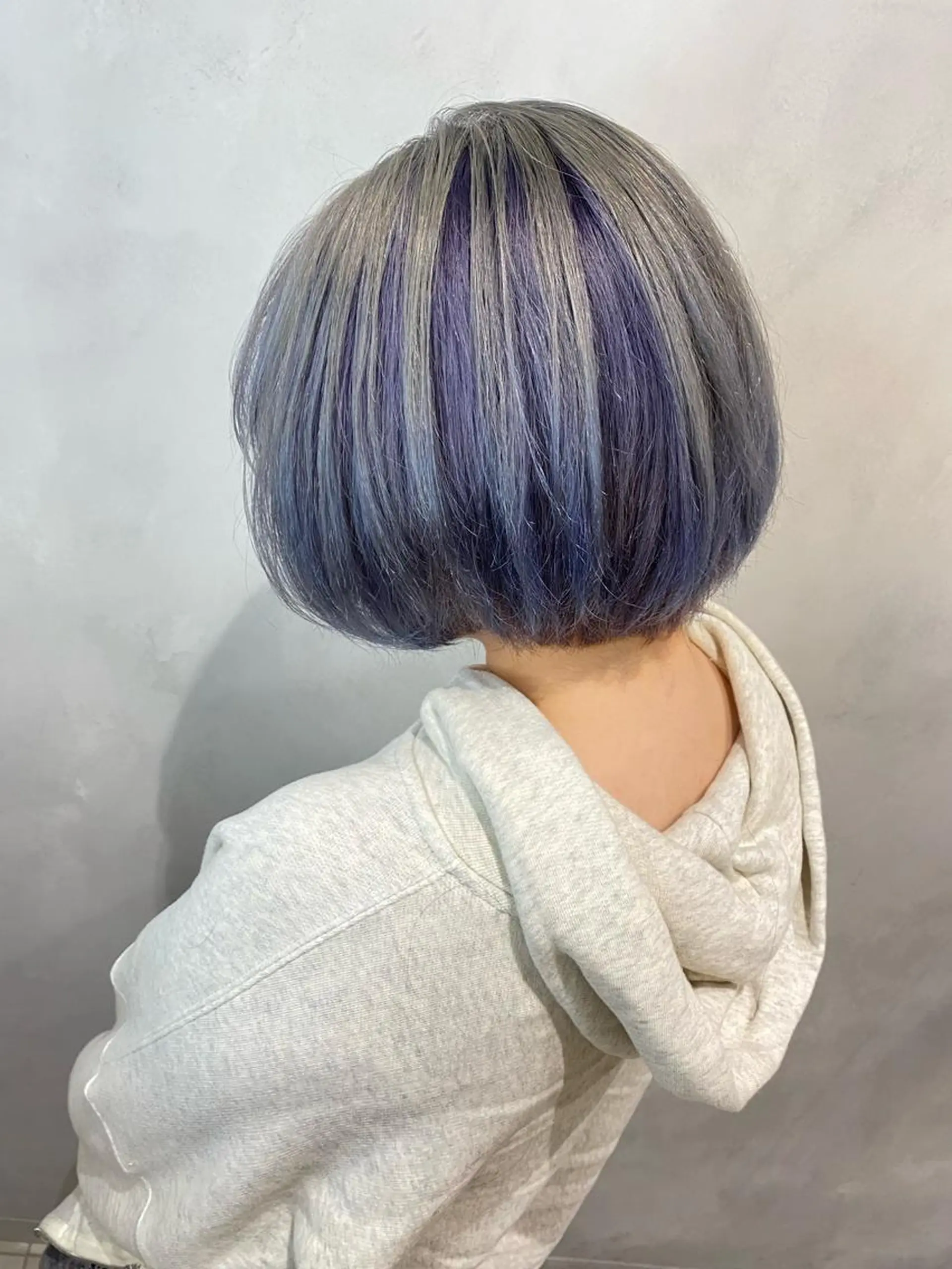 ショート カラー 吹田 駿 髪質改善縮毛矯正のヘアスタイル