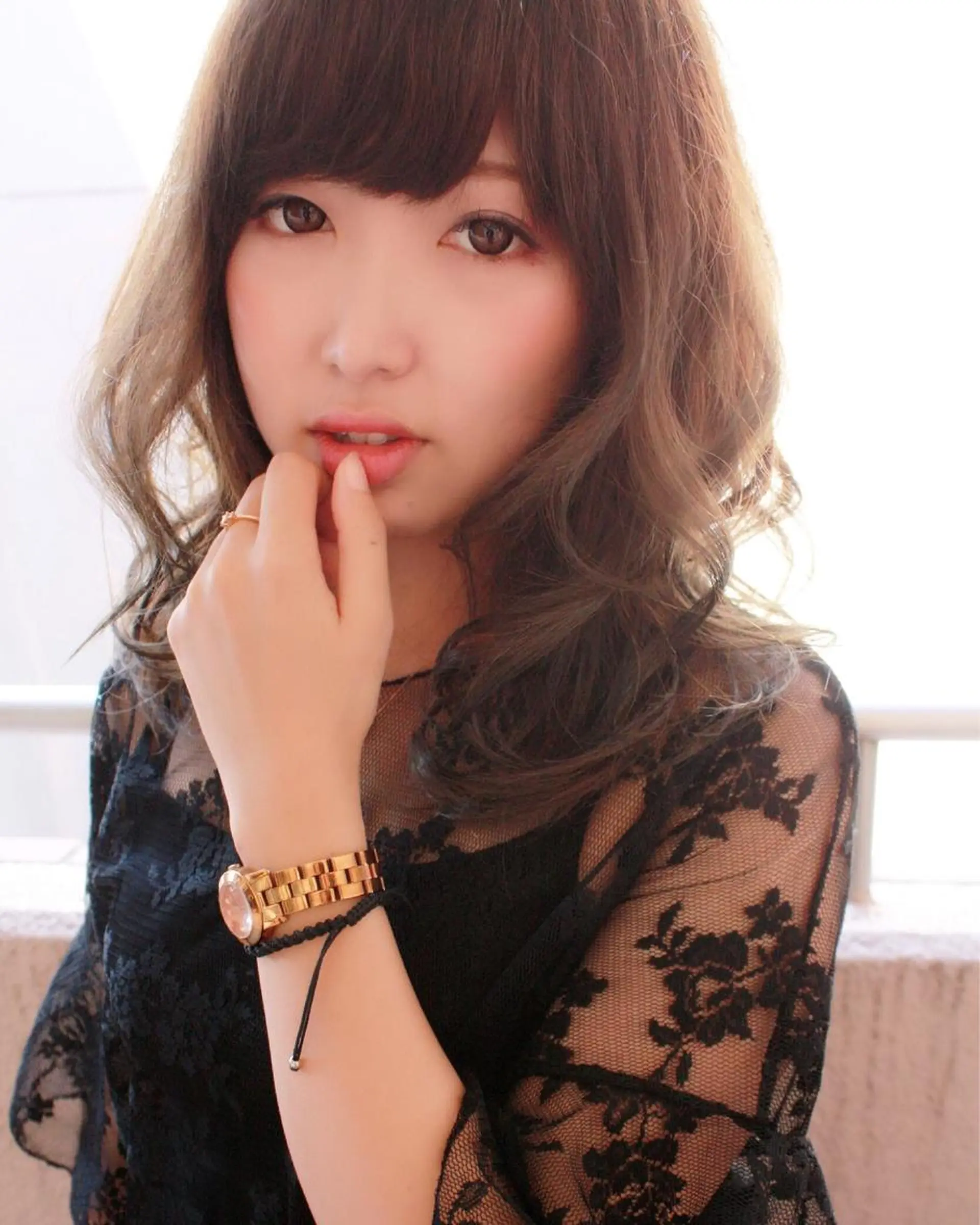 ミディアム カラー パーマ ブリーチ イルミナカラー 髪質改善 トリートメント 美容室tuuli 大名店所属・tuuli トゥーリのヘアスタイル