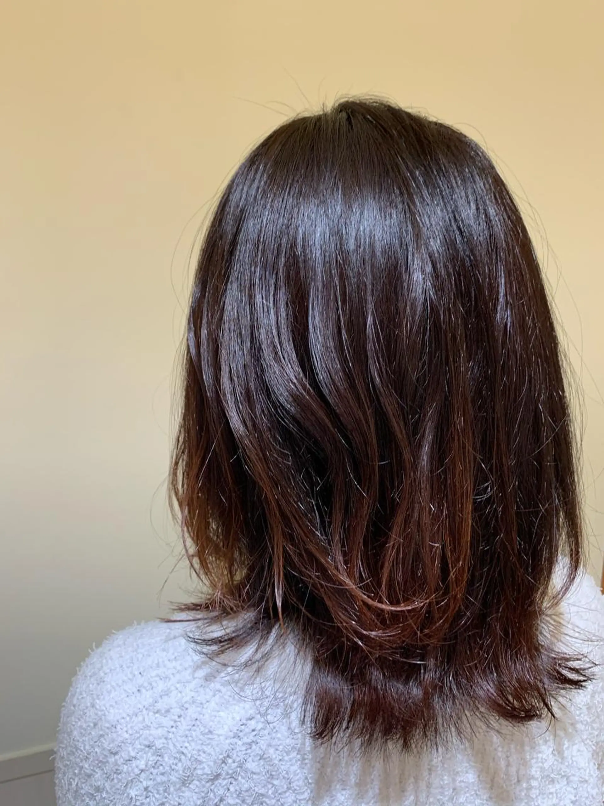 ミディアム カラー 高橋友里亜 /フリーランスのヘアスタイル