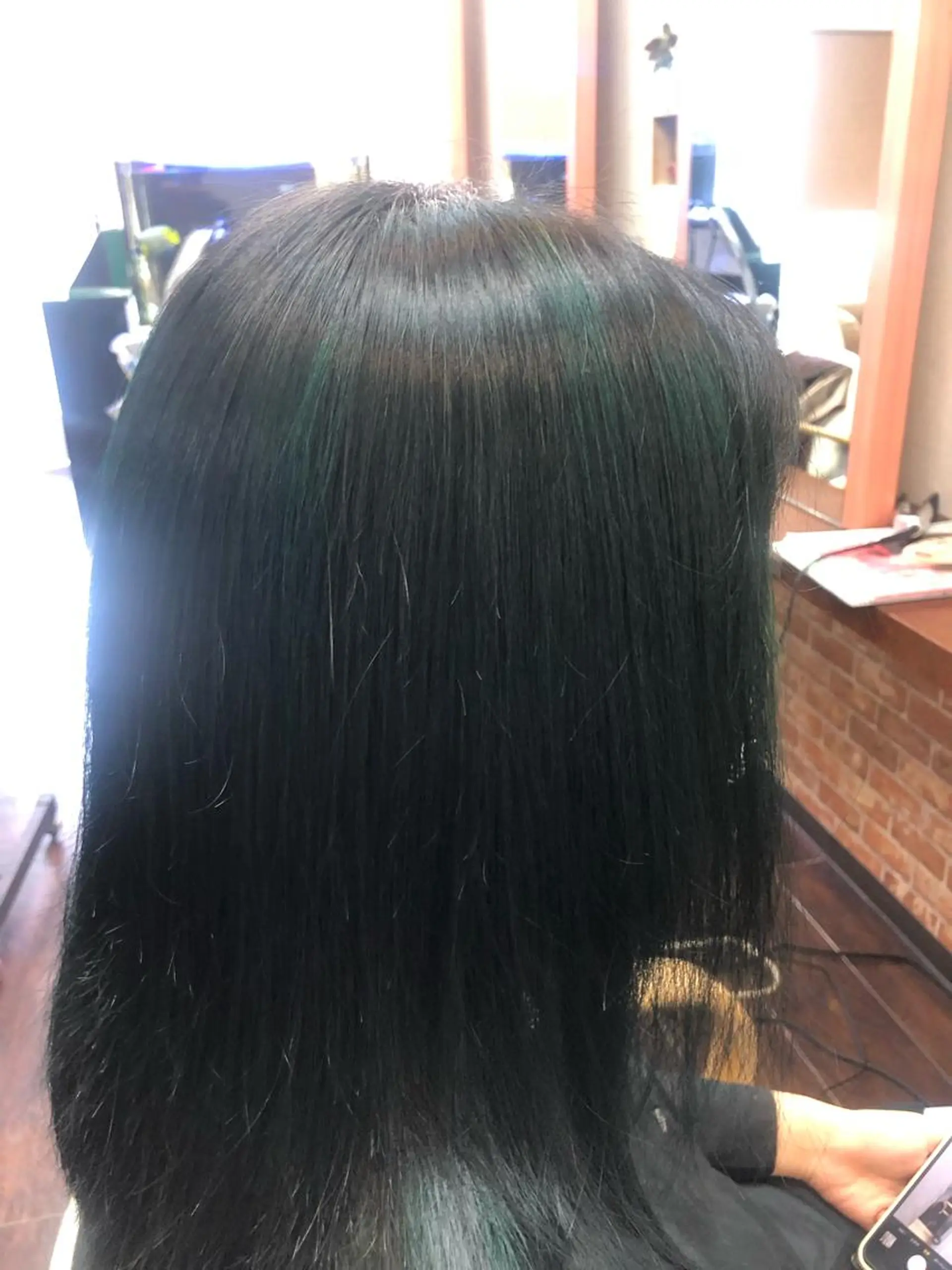 ミディアム カラー 桧山 真のヘアスタイル