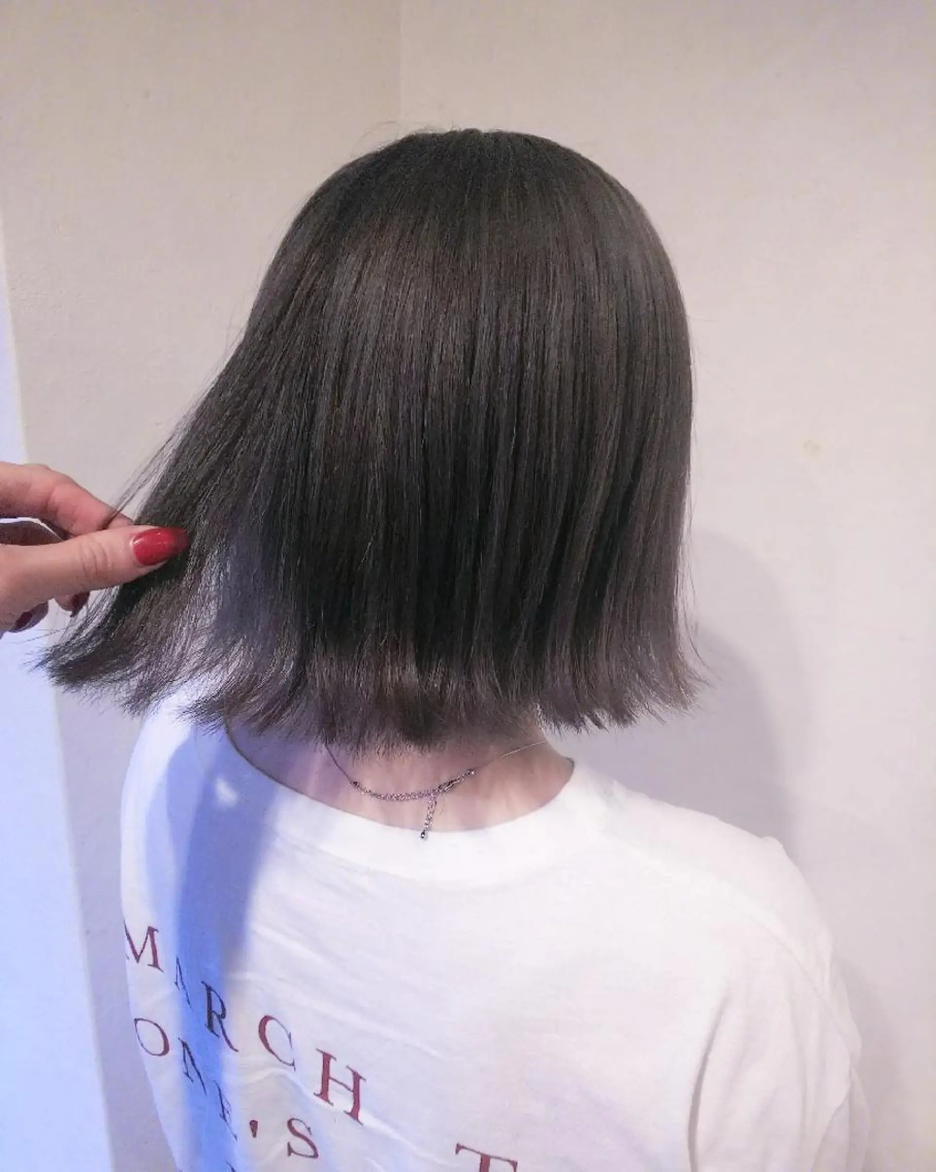 ミディアム カラー ショコラグレージュ グレージュ JIL BLAN 京都所属・RU RIのヘアスタイル