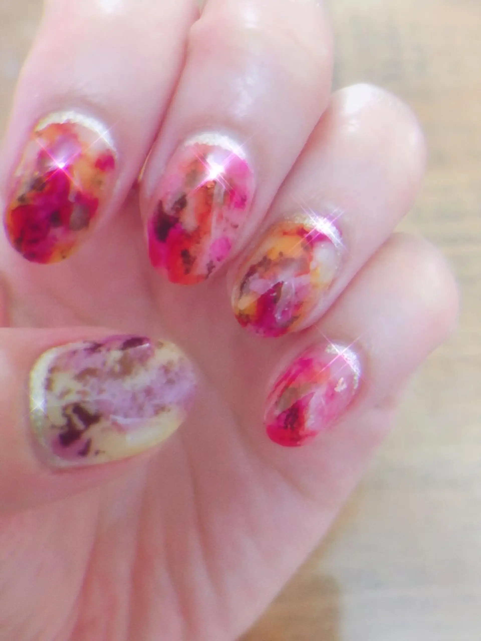 ネイル アートネイル ピンク Bella  totalbeauty所属・Bella 齋藤理奈のネイルデザイン