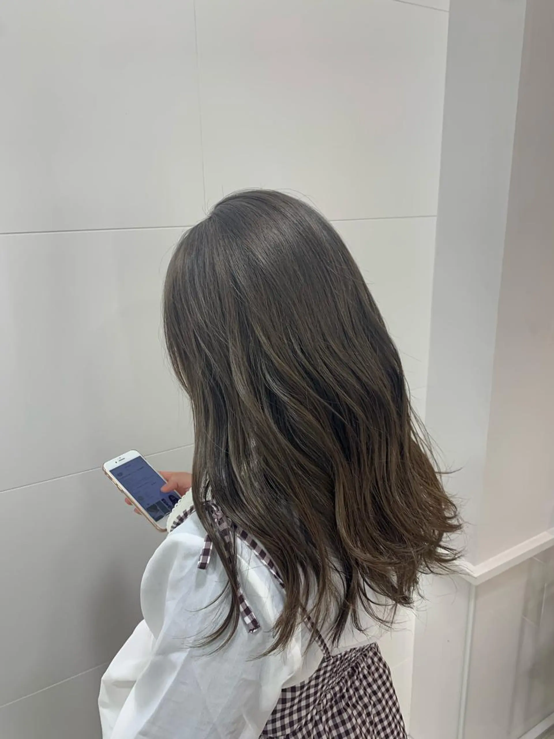 ロング カラー ヘアカラー トリートメント 山下恋佳/矢場町/ ブリーチ/ショートのヘアスタイル