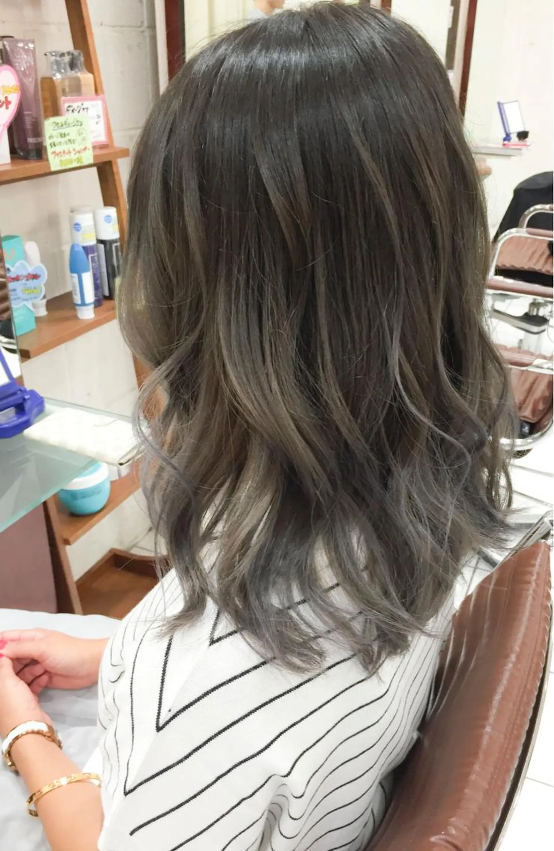 ミディアム カラー ヘアアレンジ モテ髪透明感❤️ デイズヘアカラーのヘアスタイル