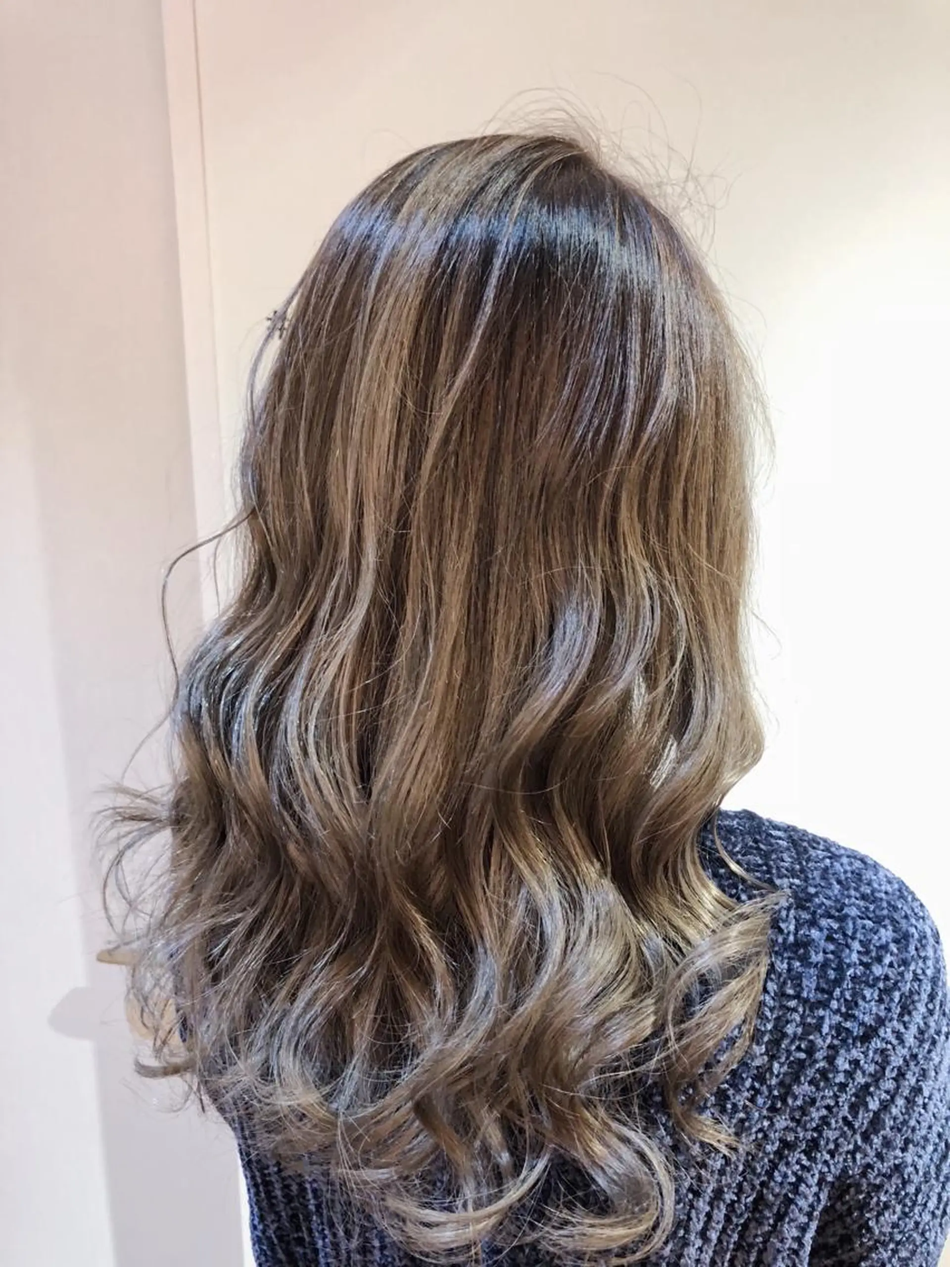 セミロング カラー ヘアカラー トリートメント LA KING GINZA TOKYO所属・🧡ショートの達人 🧡SHOのヘアスタイル