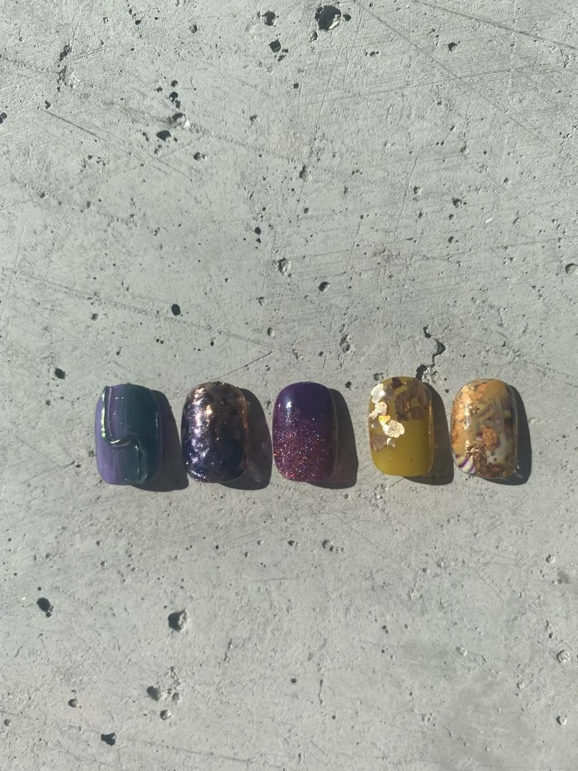 ネイル ヒトメボレ所属・ヒトメボレ Mioのネイルデザイン