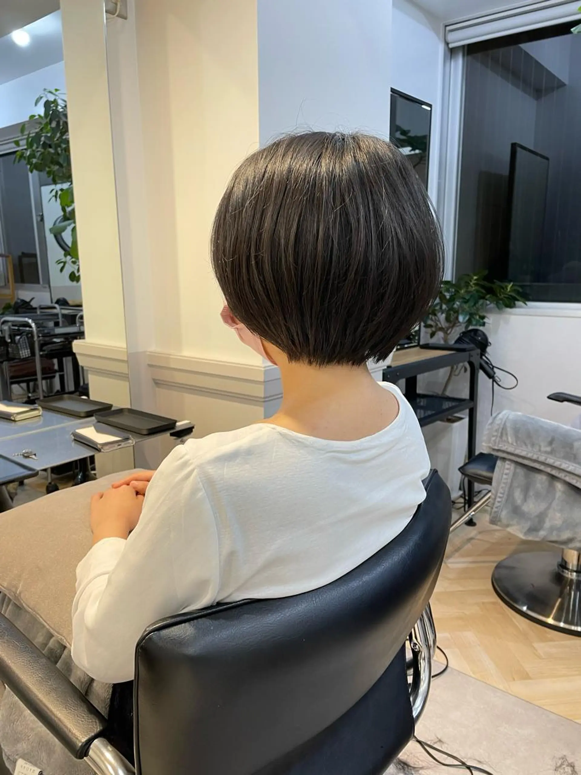 ショート 木下英治/ウルフ カット/銀座のヘアスタイル