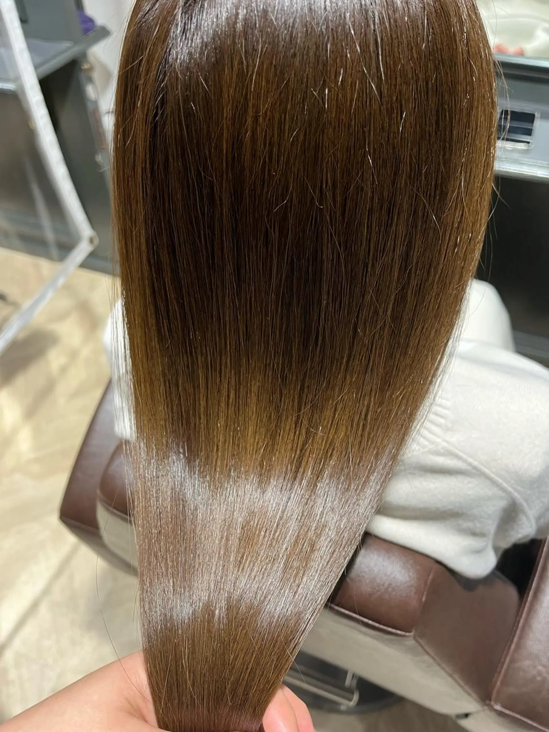 カラー 𝗕𝗼𝗻𝗵𝗲𝘂𝗿西梅田所属・ノンダメージ® 稲垣  いおりのヘアスタイル