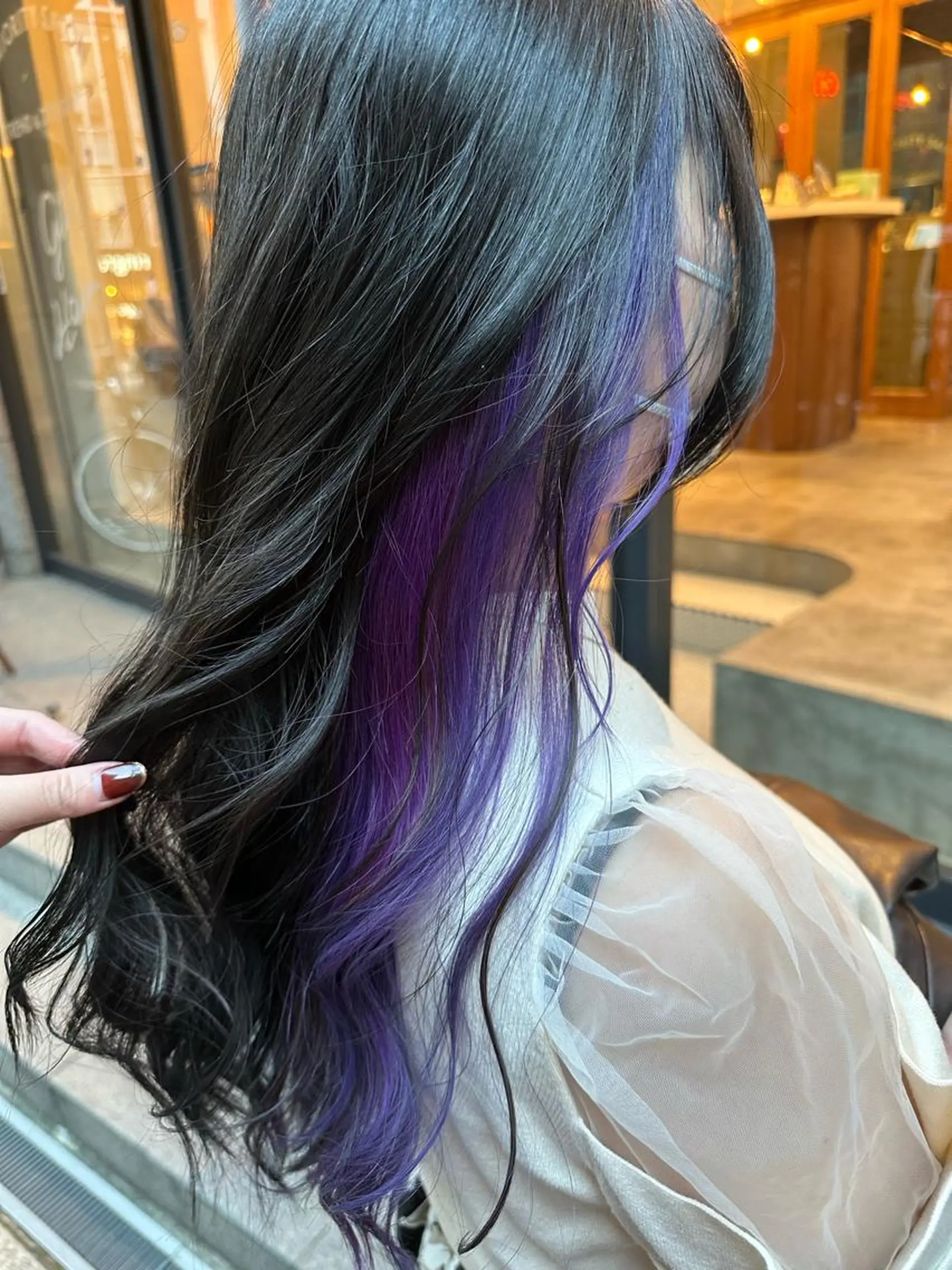 ロング 横山 菜摘のヘアスタイル