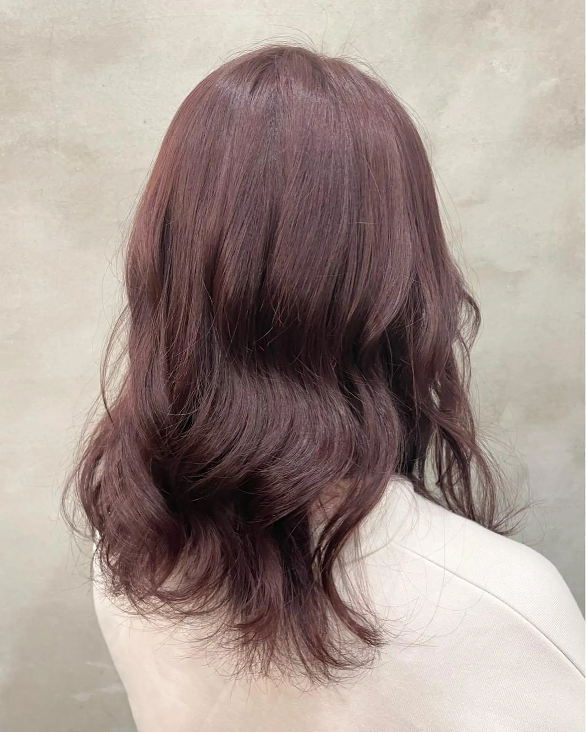 ミディアム カラー カット ヘアカラー トリートメント 【ピンク/韓国ヘア/ ヘアセット】亜海のヘアスタイル