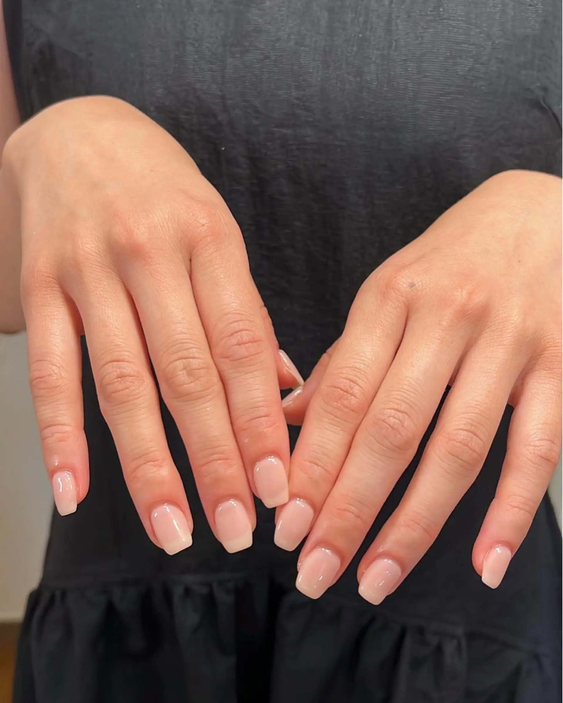 ネイル ハンドネイル フットネイル ハンドケア Nes.Nail所属・Miyagi Asamiのネイルデザイン