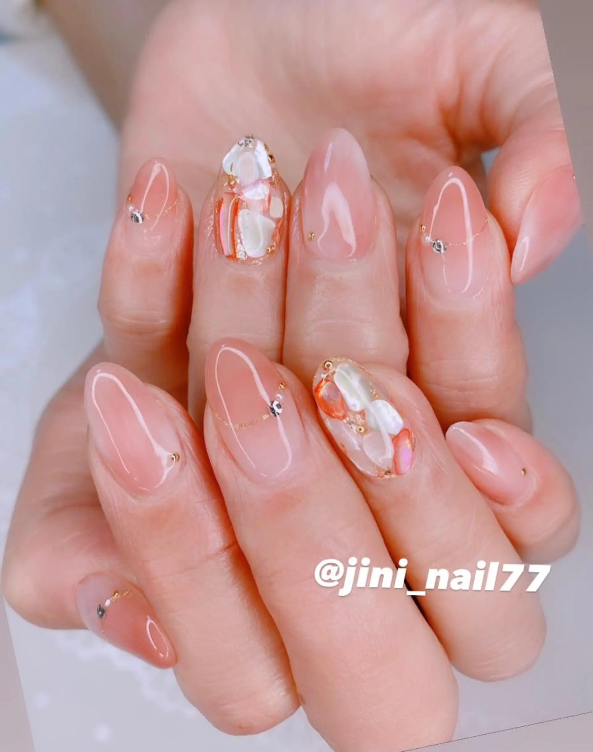 ネイル ハンドネイル JINI NAIL所属・ジニ ネイルのネイルデザイン