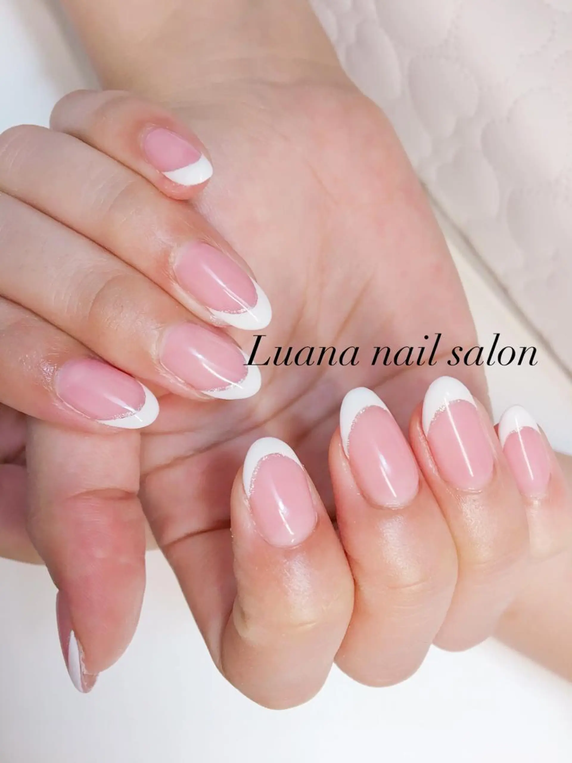 ネイル Loa　salon所属・小南 奈々美のネイルデザイン