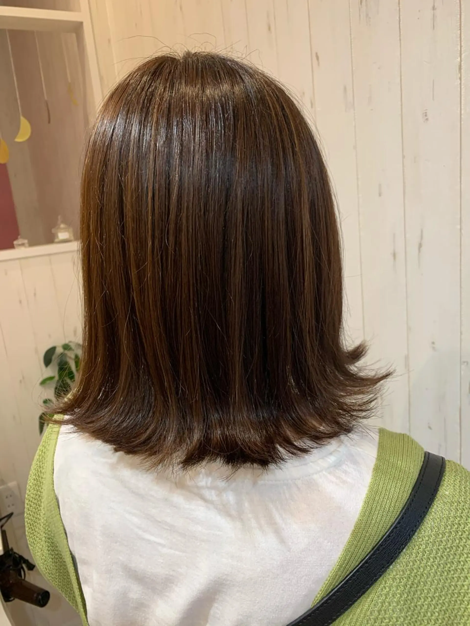 ミディアム カラー ハイライトカラー ハイライト 工藤 萌香のヘアスタイル