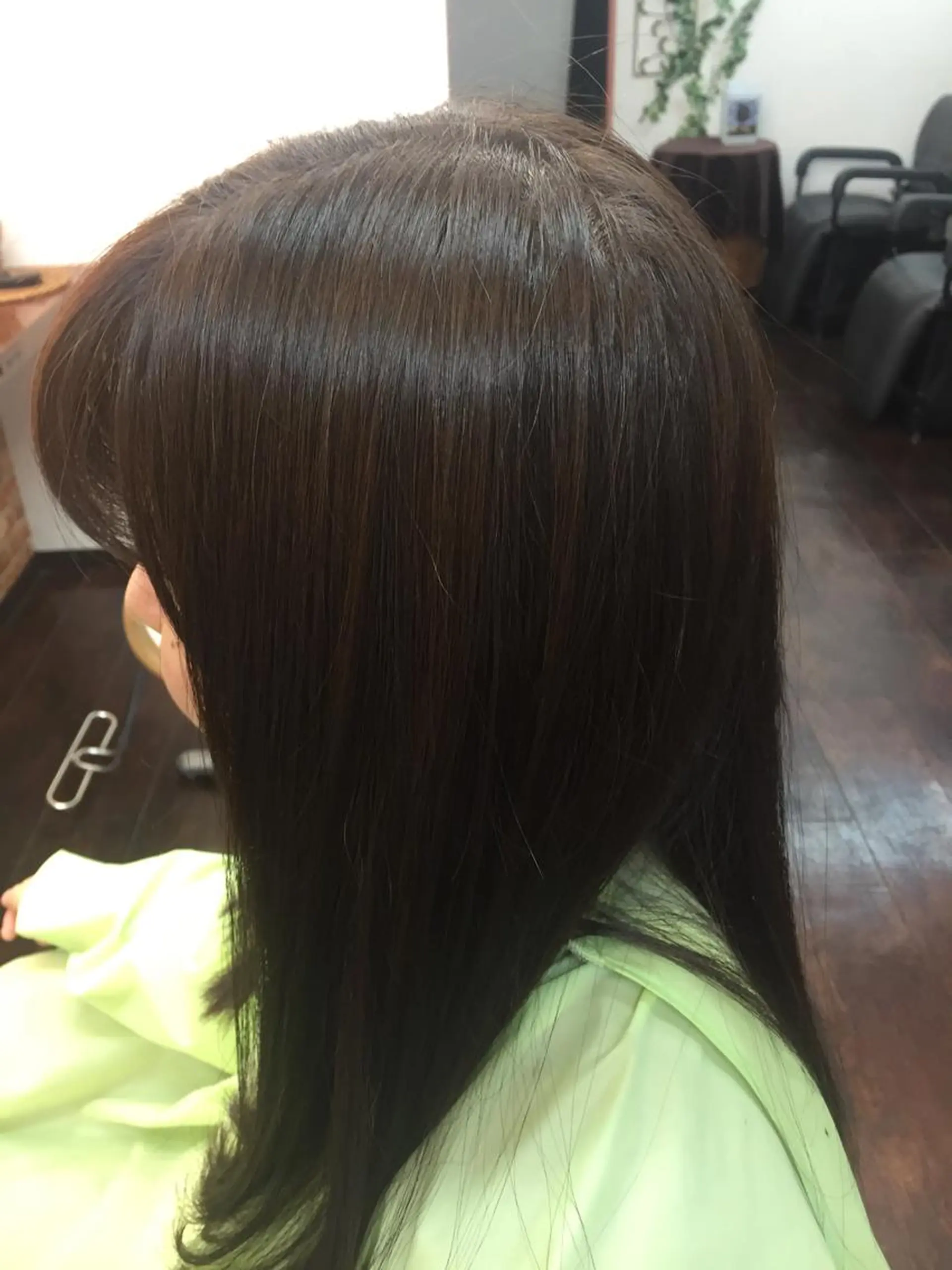 セミロング カラー 桧山 真のヘアスタイル