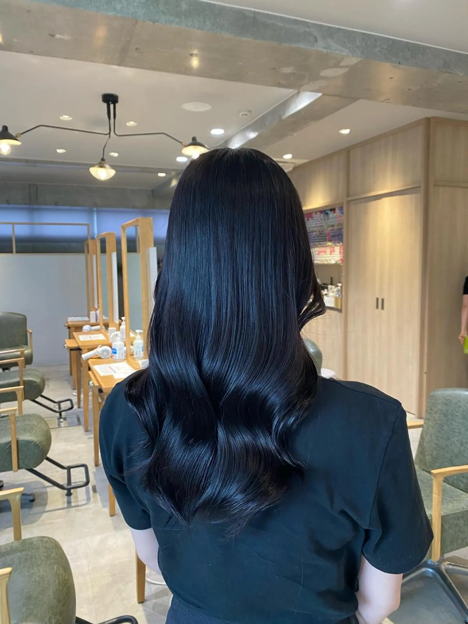 カラー Marin🔖 /学生人気No. 1のヘアスタイル