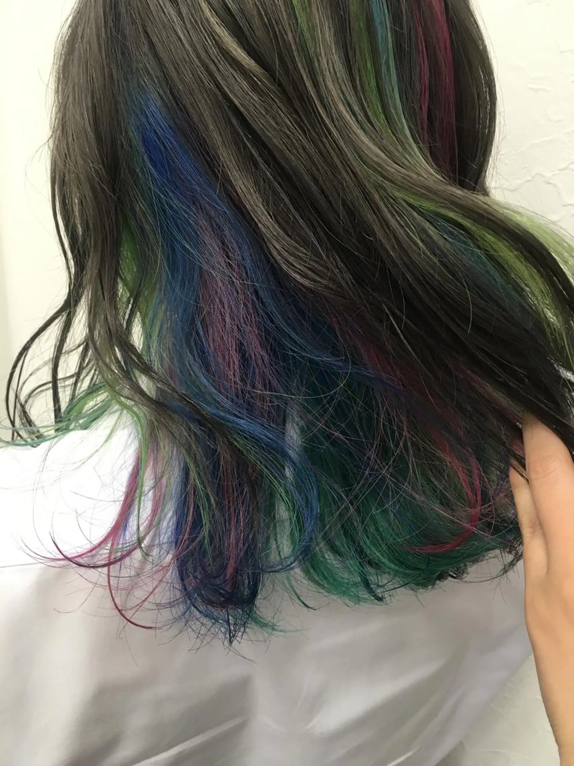 セミロング カラー ユニコーンカラー ヘアカラー 2nd所属・🤍2nd🤍田所 美希のヘアスタイル