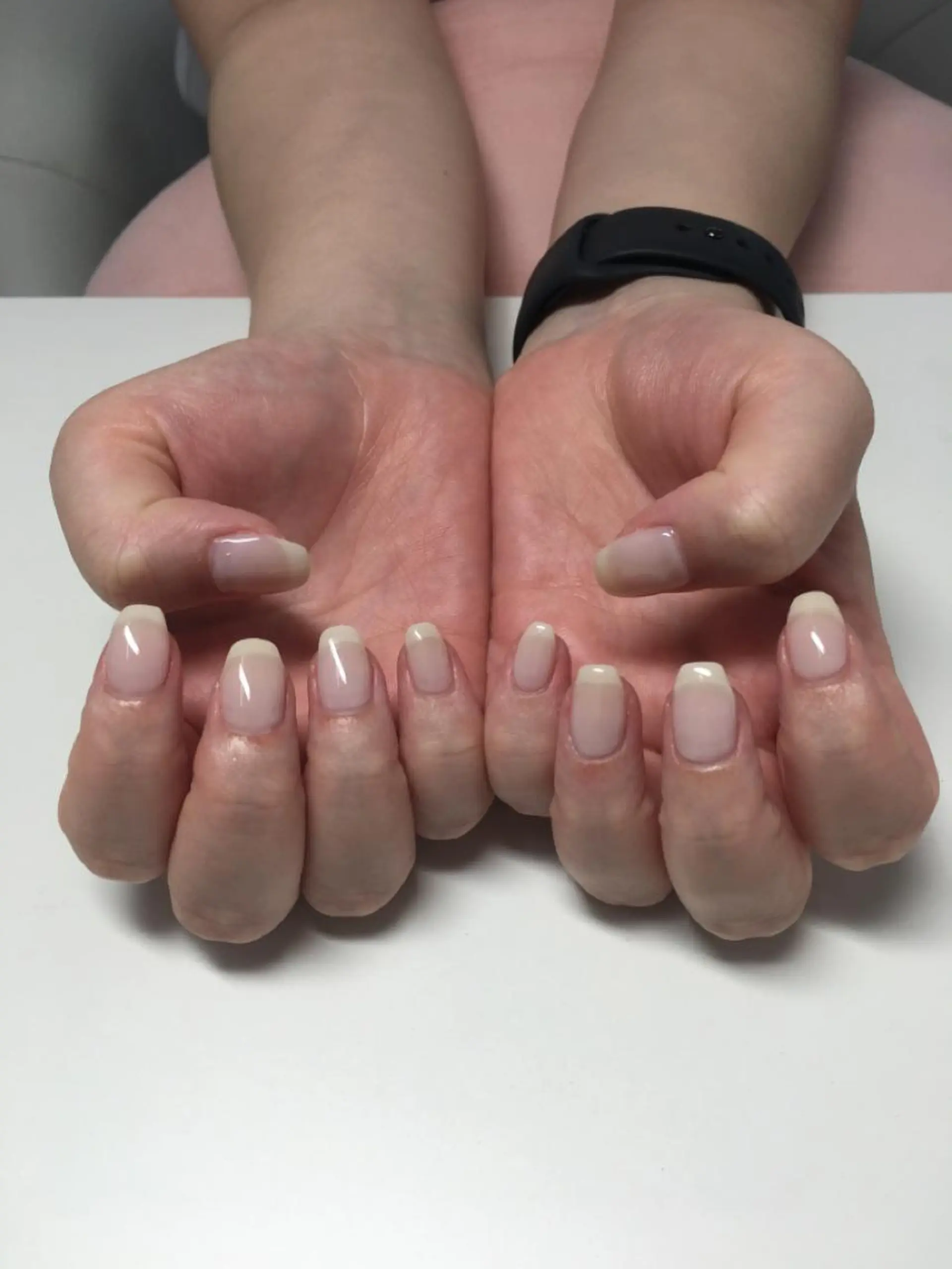 ネイル gratify 本店所属・ROSALIE Sakiのネイルデザイン