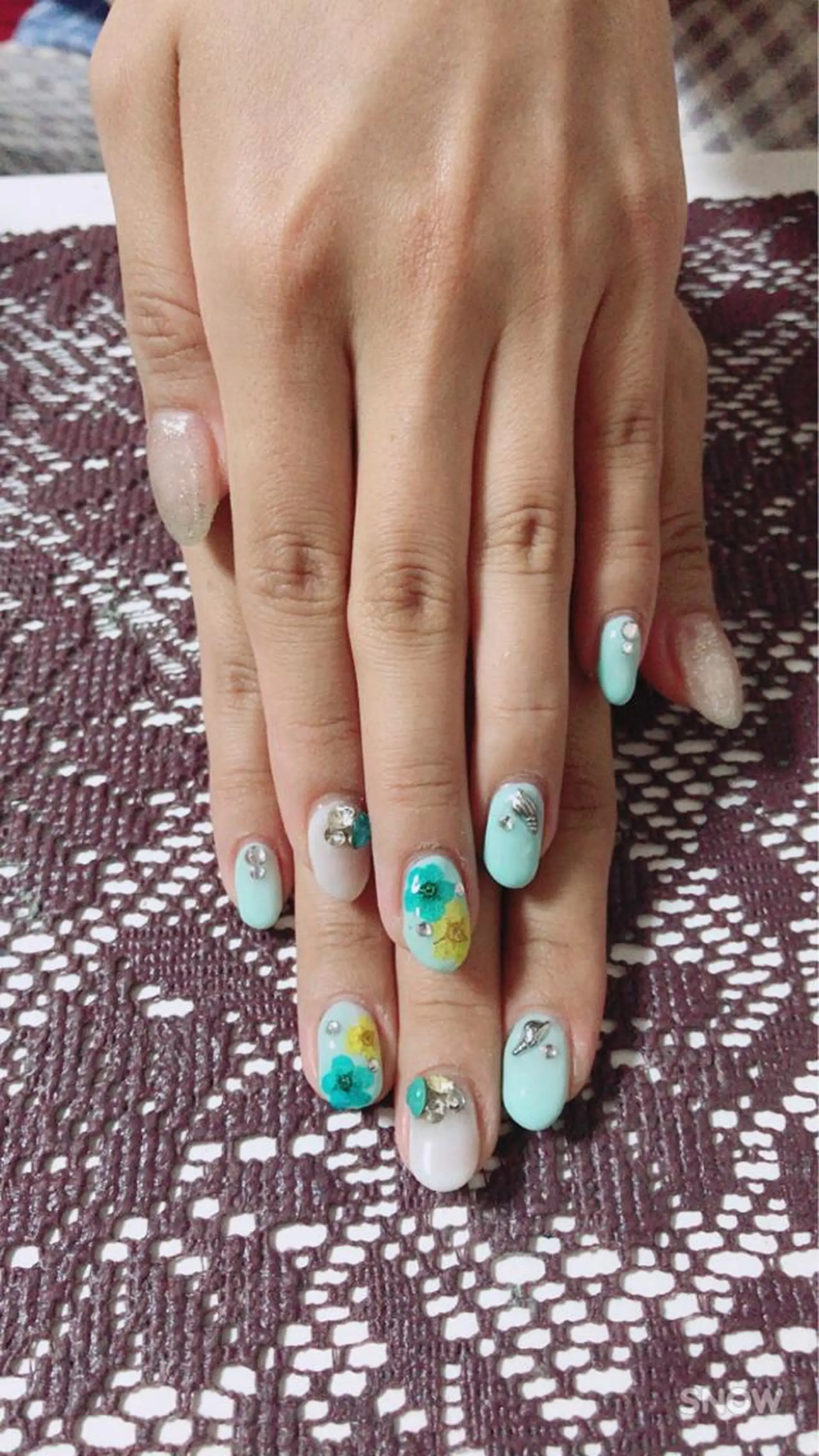 ネイル 藤 あやのネイルデザイン