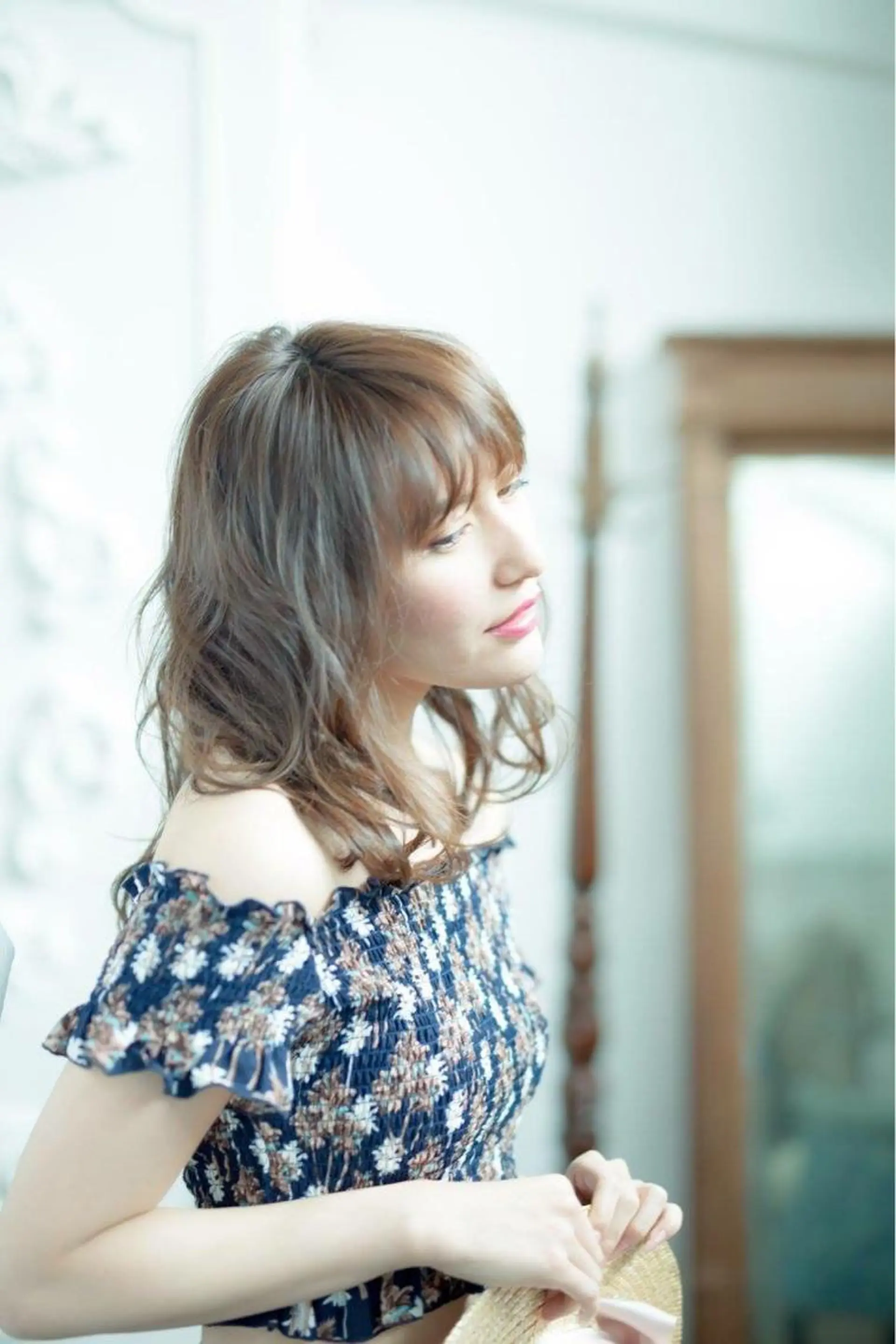 セミロング カラー 透明感カラー ハイライトカラー ハイライト 舘野 太嘉宏のヘアスタイル