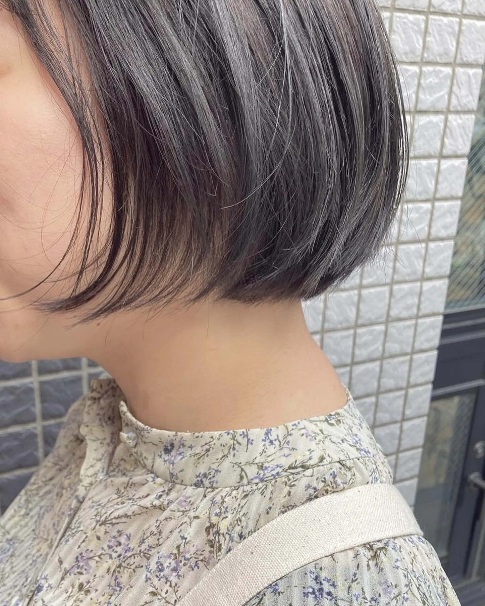 ショート ボブ roka ノゾミのヘアスタイル