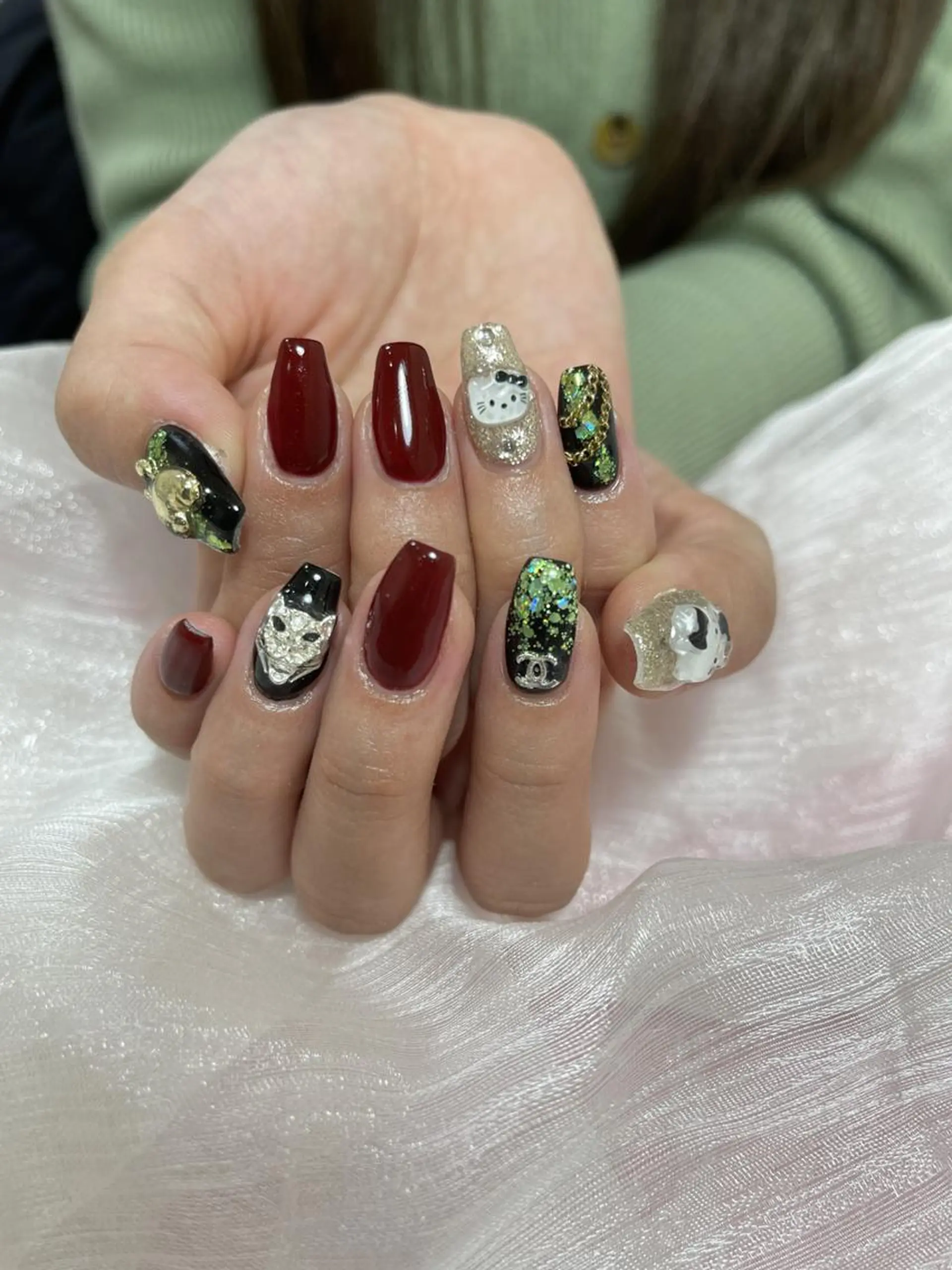 ネイル ハンドネイル ハンドケア DEMAIN- 🌹のネイルデザイン