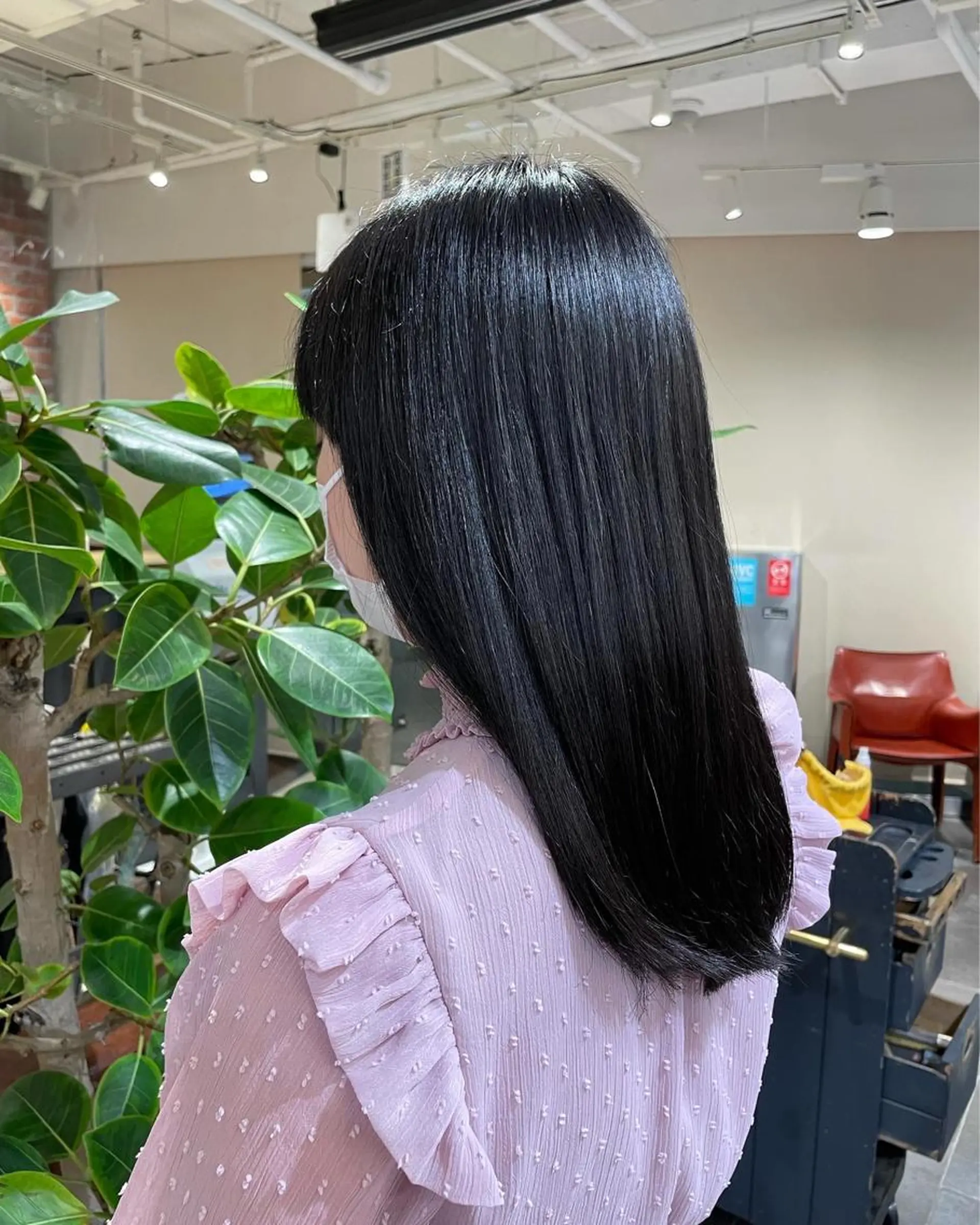 ロング カラー レイヤーカット 岩谷流星のヘアスタイル