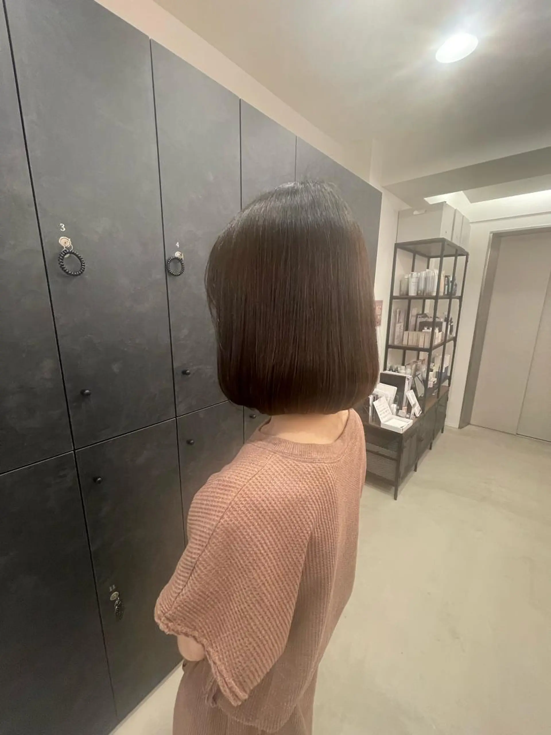 ショート ボブ TENSHO ハイトーンレイヤーのヘアスタイル