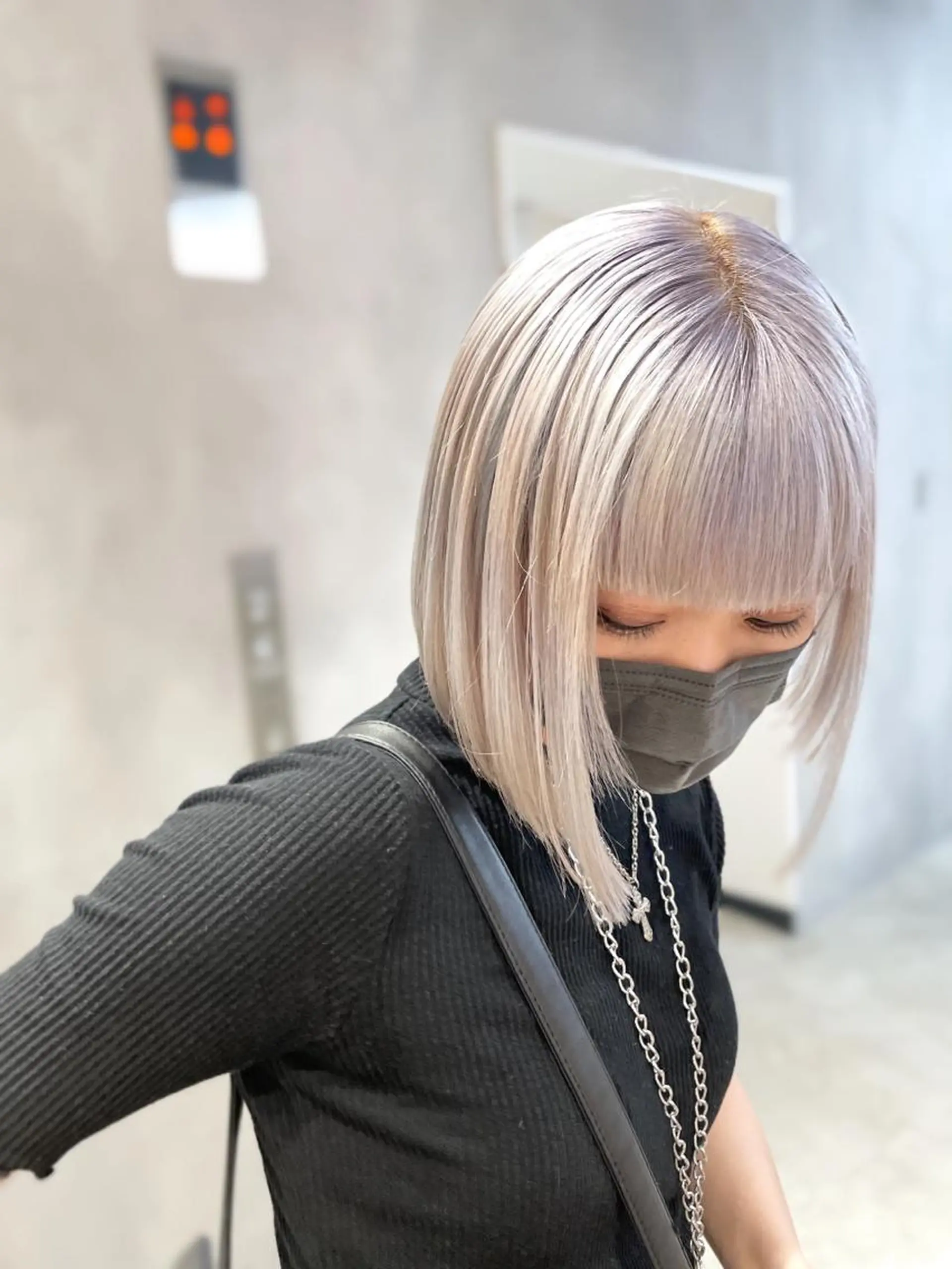 ショート カラー meme原宿所属・ブロンド・ハイトーン ／遠藤将太のヘアスタイル