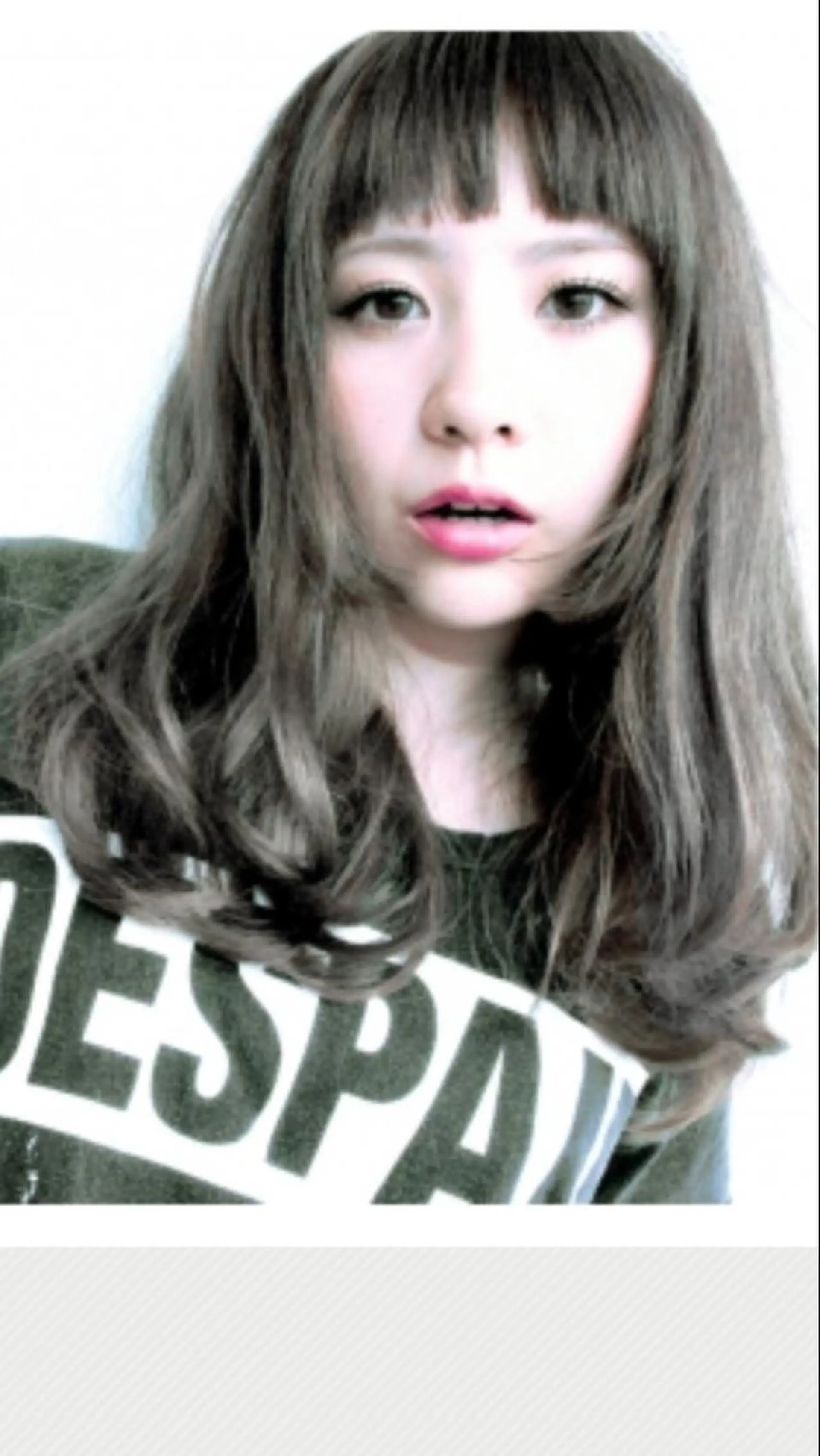 ミディアム AULENT所属・嶋崎 留美のヘアスタイル