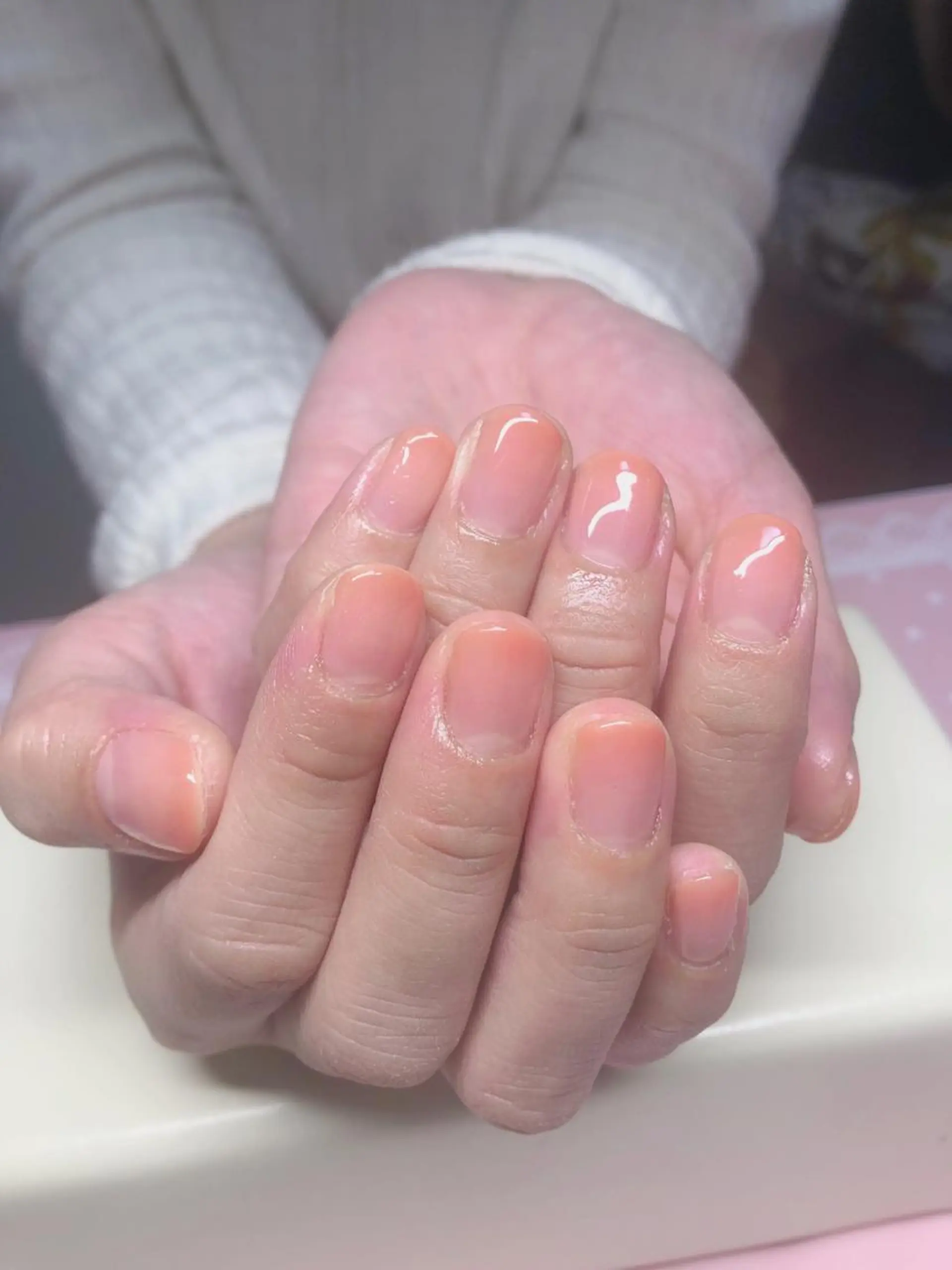 ネイル グラデーション 出川 ゆりのネイルデザイン