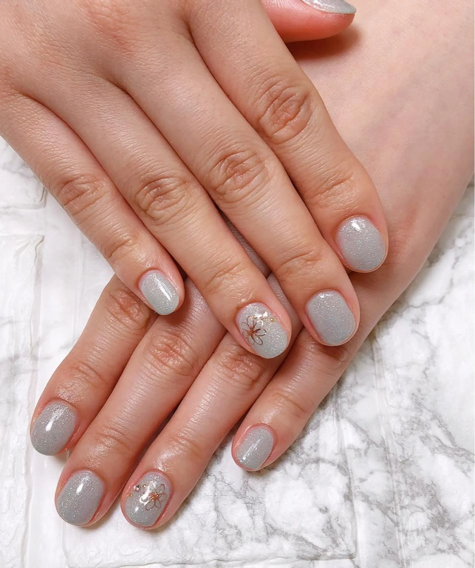 ネイル グリーン シンプルネイル ハンドネイル ハンドケア Nailsalon Eve（イヴ）のネイルデザイン