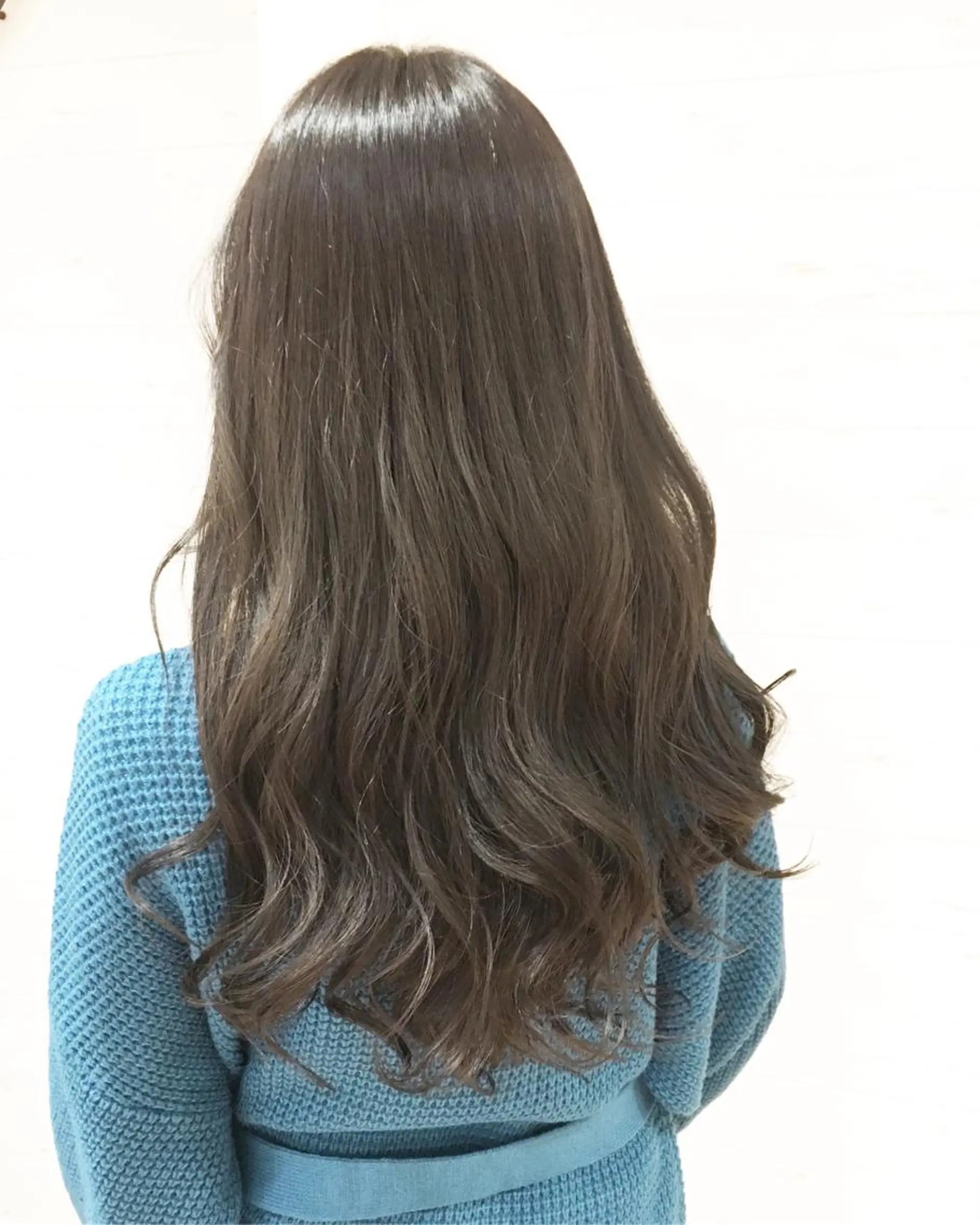 ロング カラー ヘアアレンジ ブルーカラー ブルージュ 透明感カラー グラデーションカラー グレージュ ✨艶髪✨透明感✨ 山内大樹のヘアスタイル