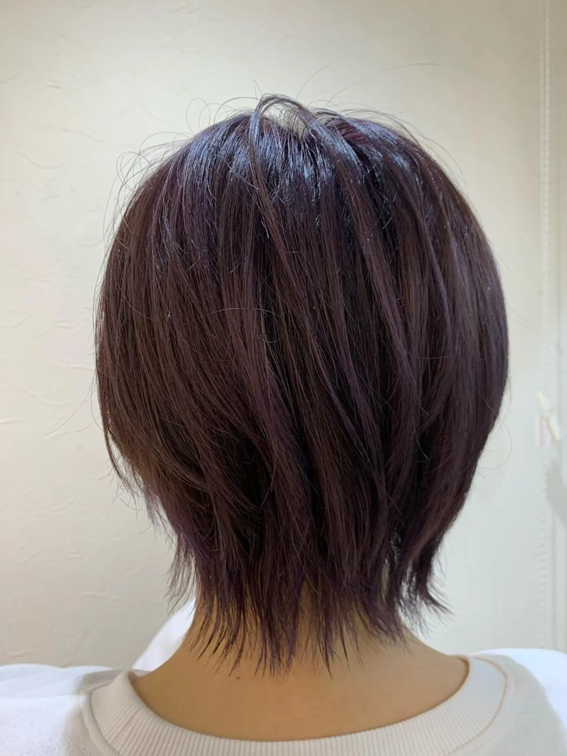 ショート カラー カット ヘアカラー トリートメント 店長ハイトーンカラー 柞山史奈のヘアスタイル