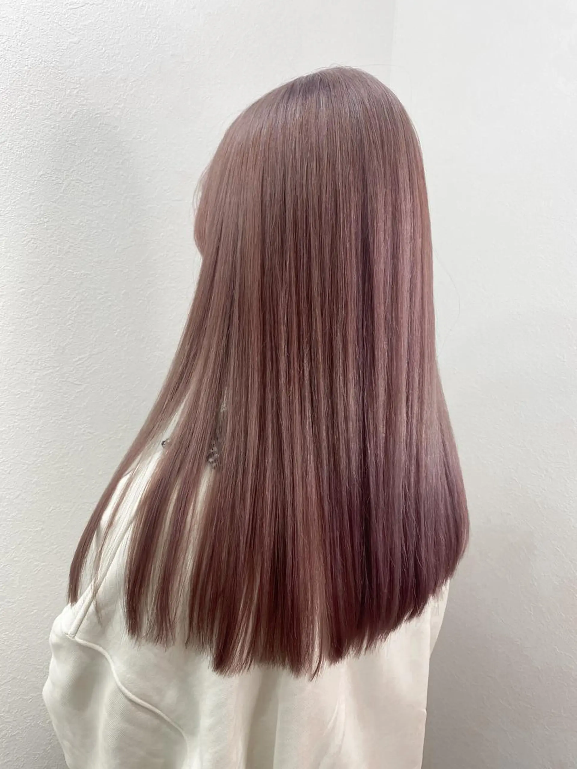 ロング カラー hair salon dot.tokyo color所属・MANAMI 🥀ウルフカットのヘアスタイル