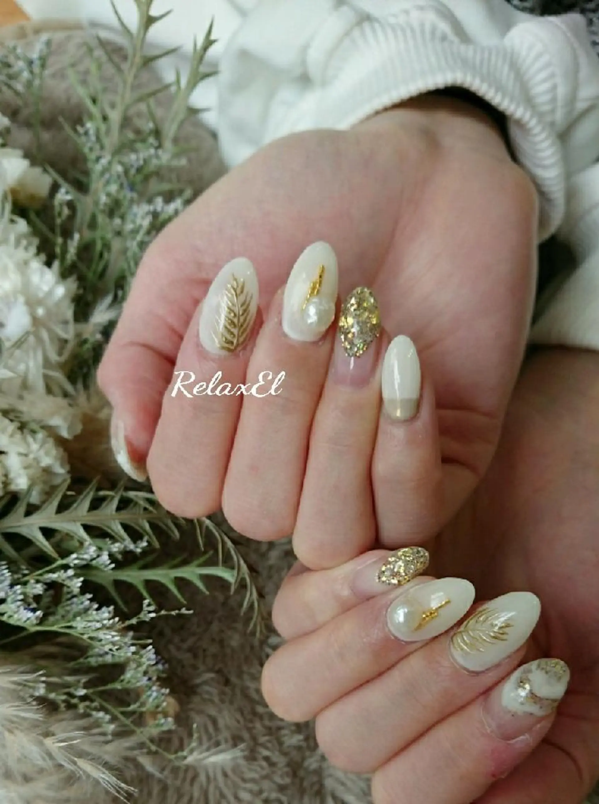 ネイル ニュアンスネイル RelaxEl リラクセル所属・中野 智美のネイルデザイン