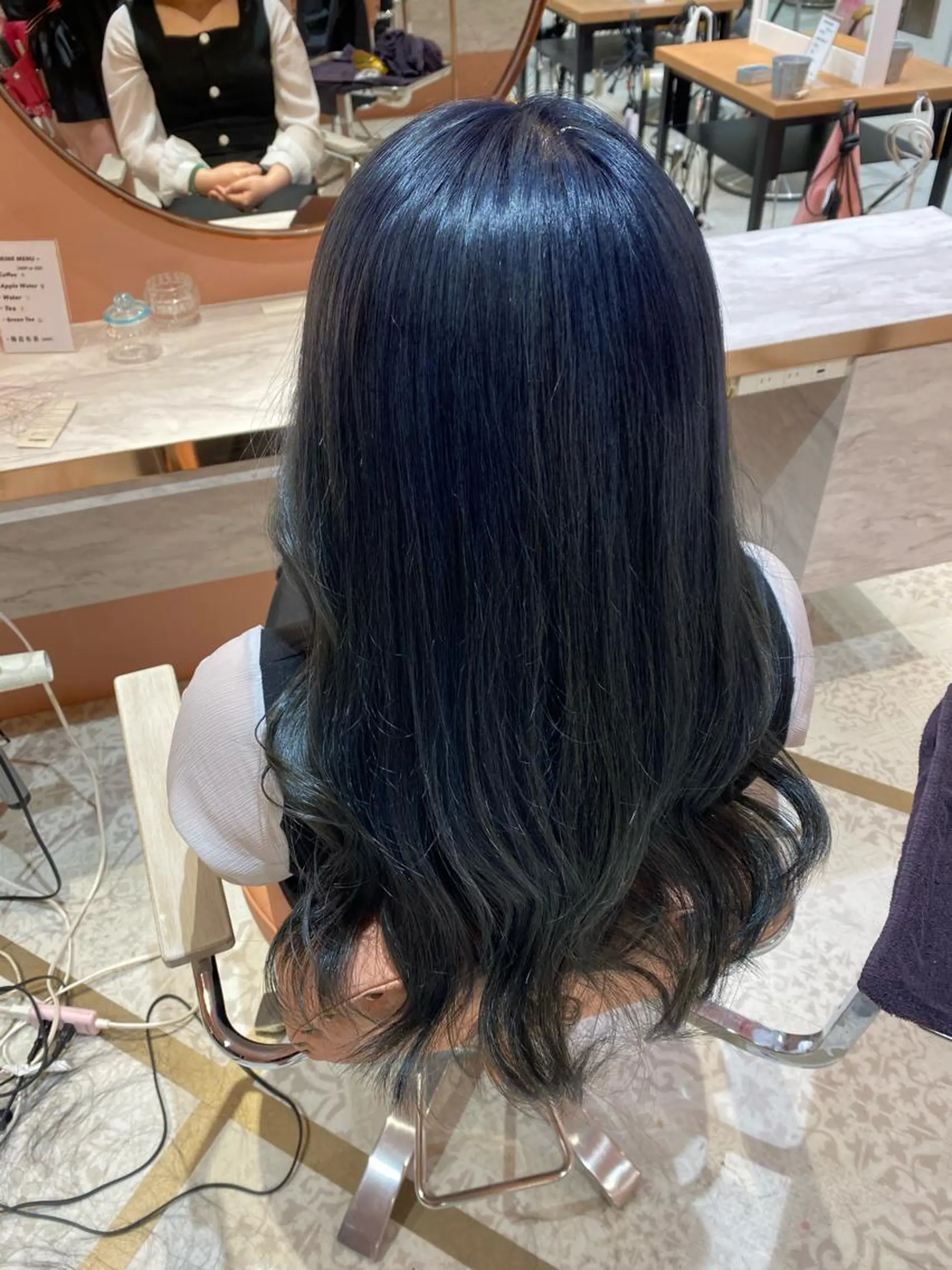 ロング カラー MOE🐈‍⬛🎀 エクステ/ワンホンのヘアスタイル
