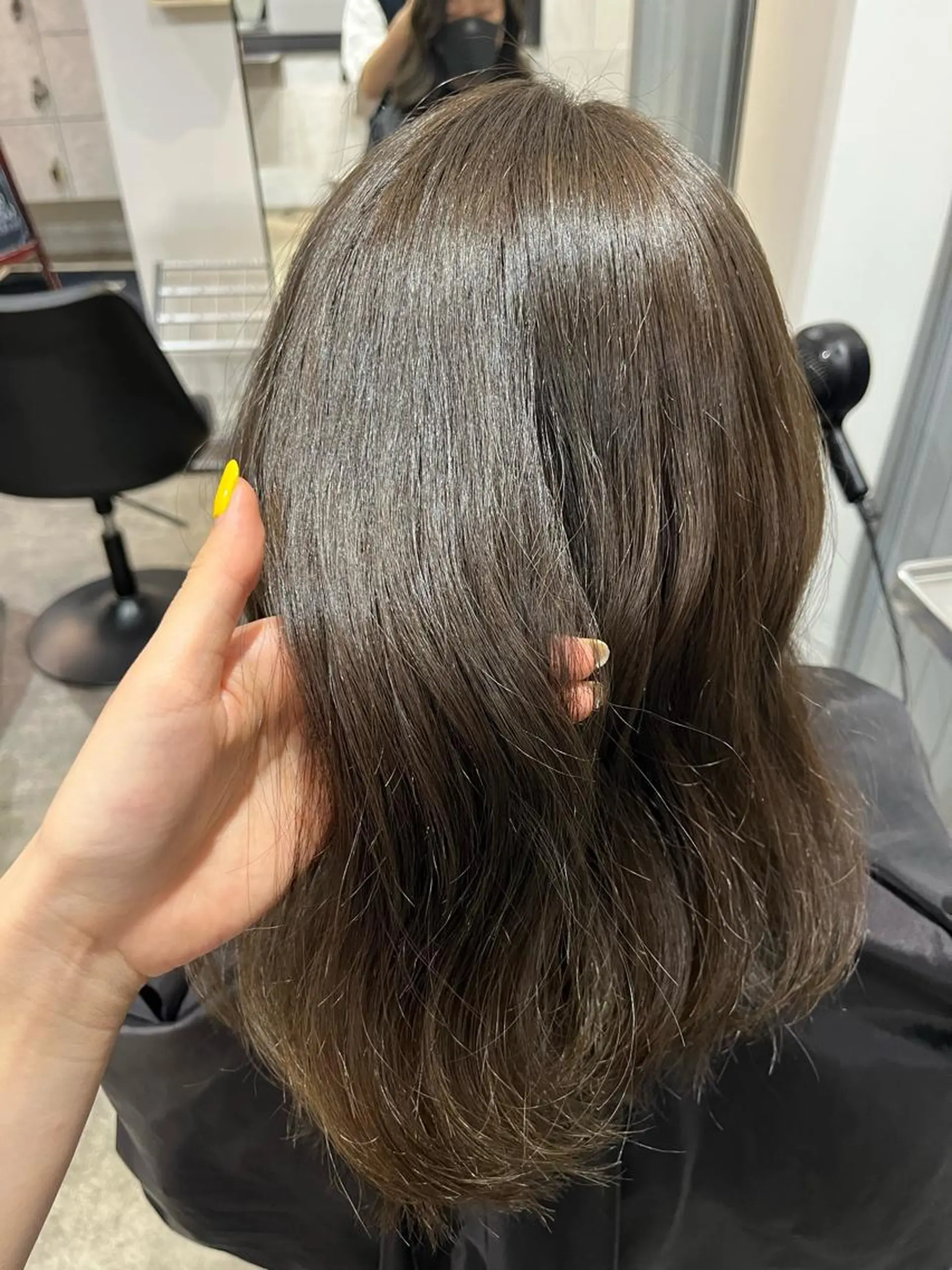 ミディアム カラー グレージュ littlenene /たちばなのヘアスタイル