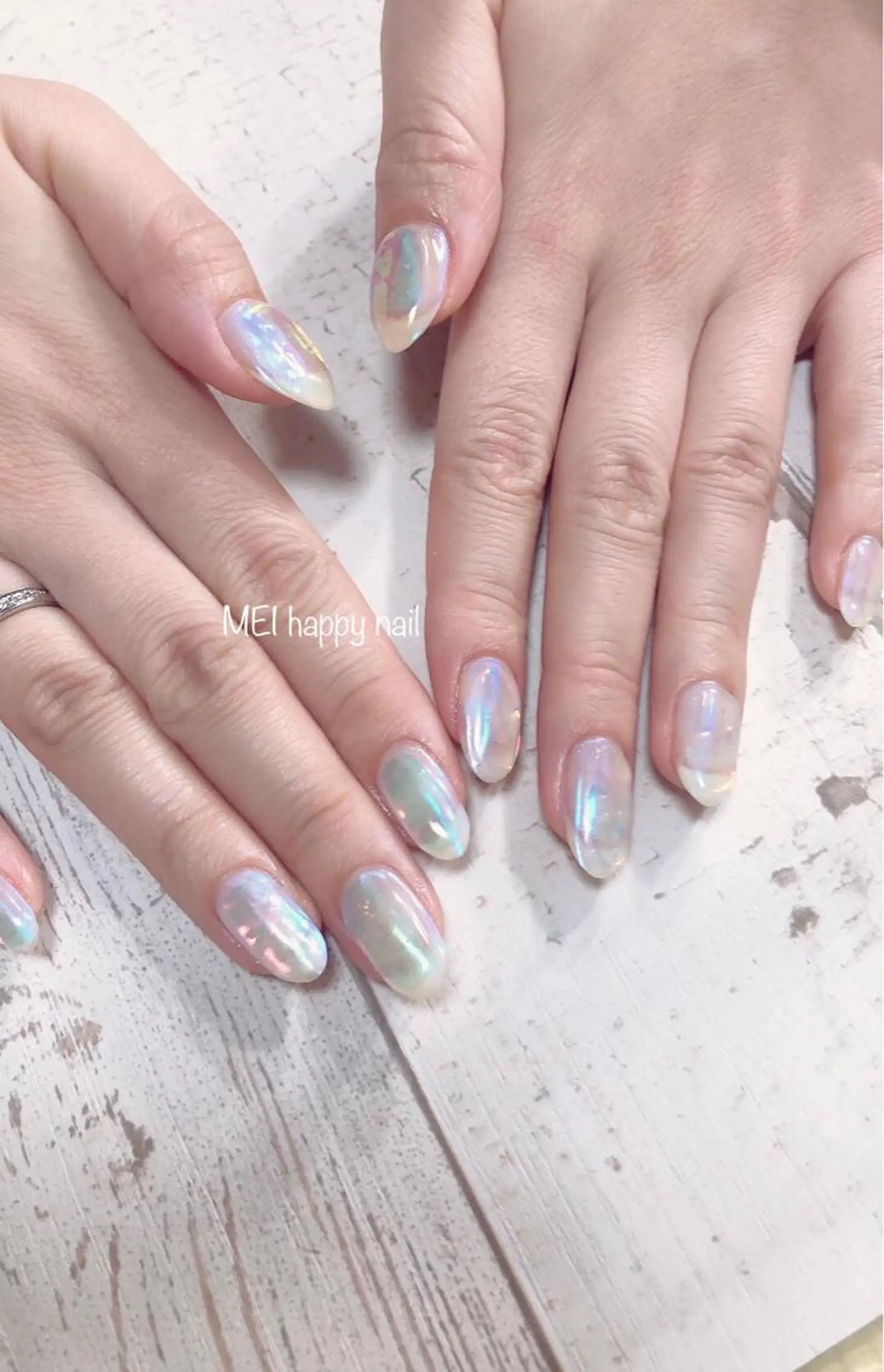 ネイル オーロラネイル ジェルネイル 氷ネイル・うるうるネイル マットネイル ニュアンスネイル 北浦和 自爪育成ケアのネイルデザイン