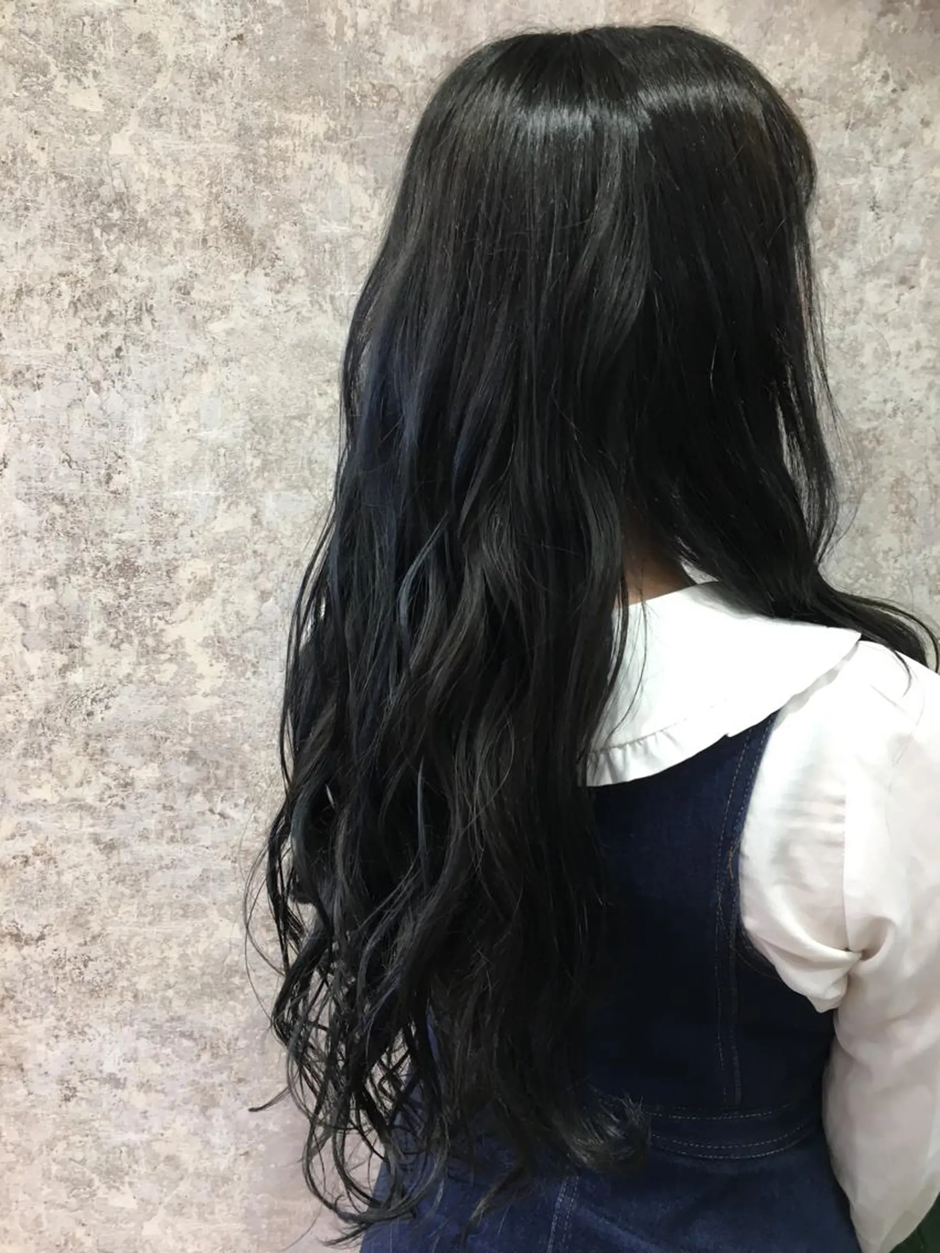 ロング カラー ブルーカラー ブルージュ Ripps長居所属・メテオ ／ヘアカラー 西川菜実のヘアスタイル