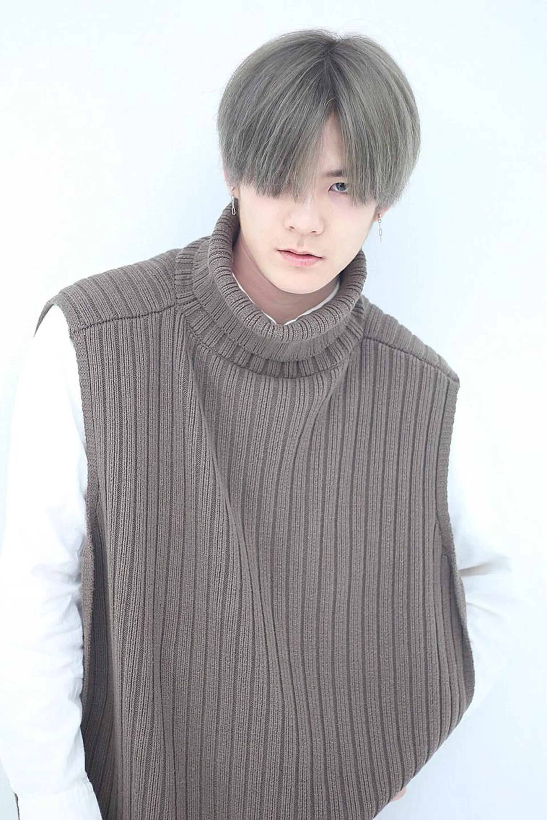 ミディアム カラー メンズ コンマヘア マッシュ カット メンズサロン【owl 心斎橋】難波/アメ村のヘアスタイル