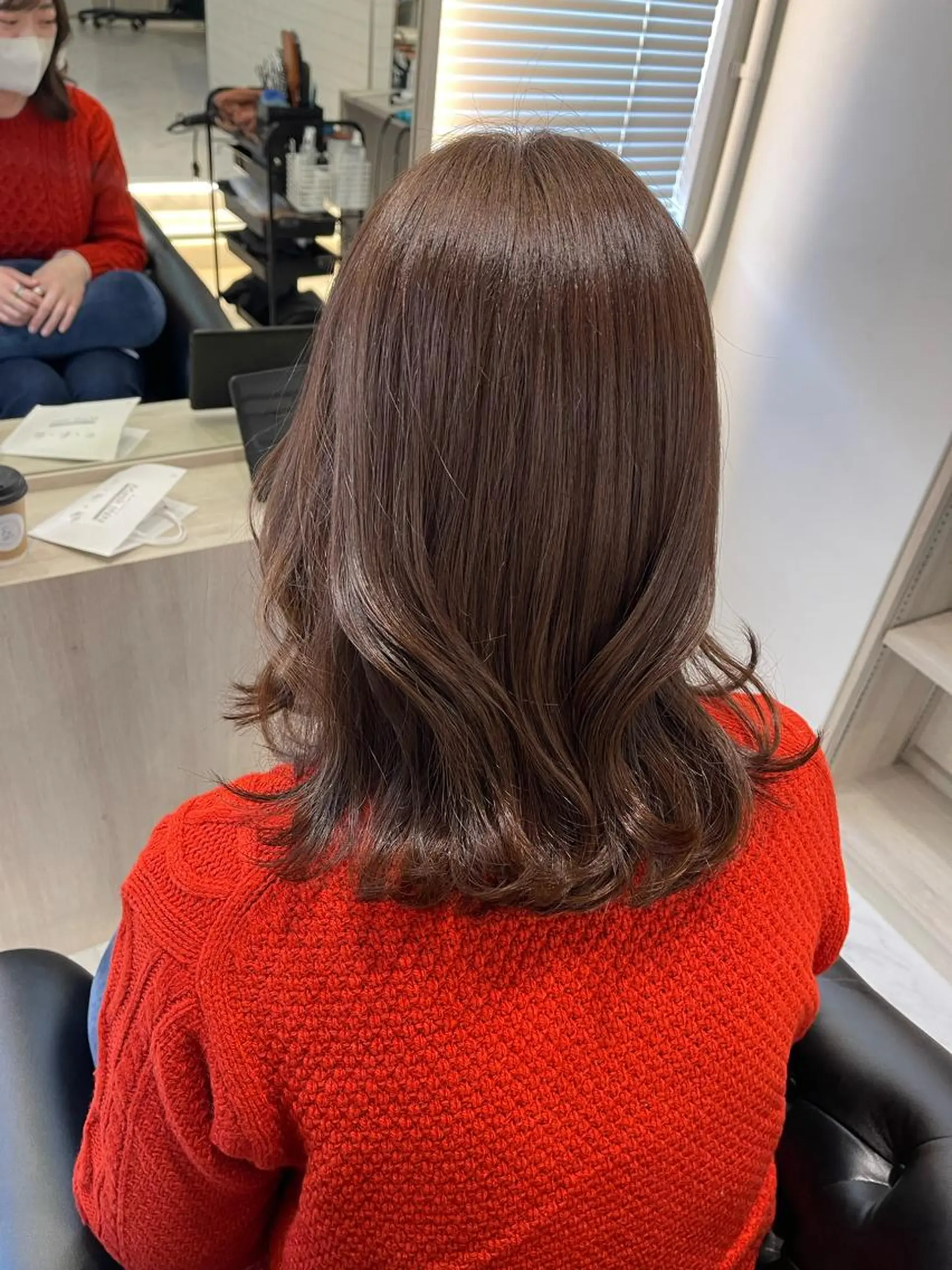 ミディアム カラー カット ヘアカラー トリートメント &chaLme   心斎橋所属・emi/髪質改善/ 韓国風/艶カラーのヘアスタイル