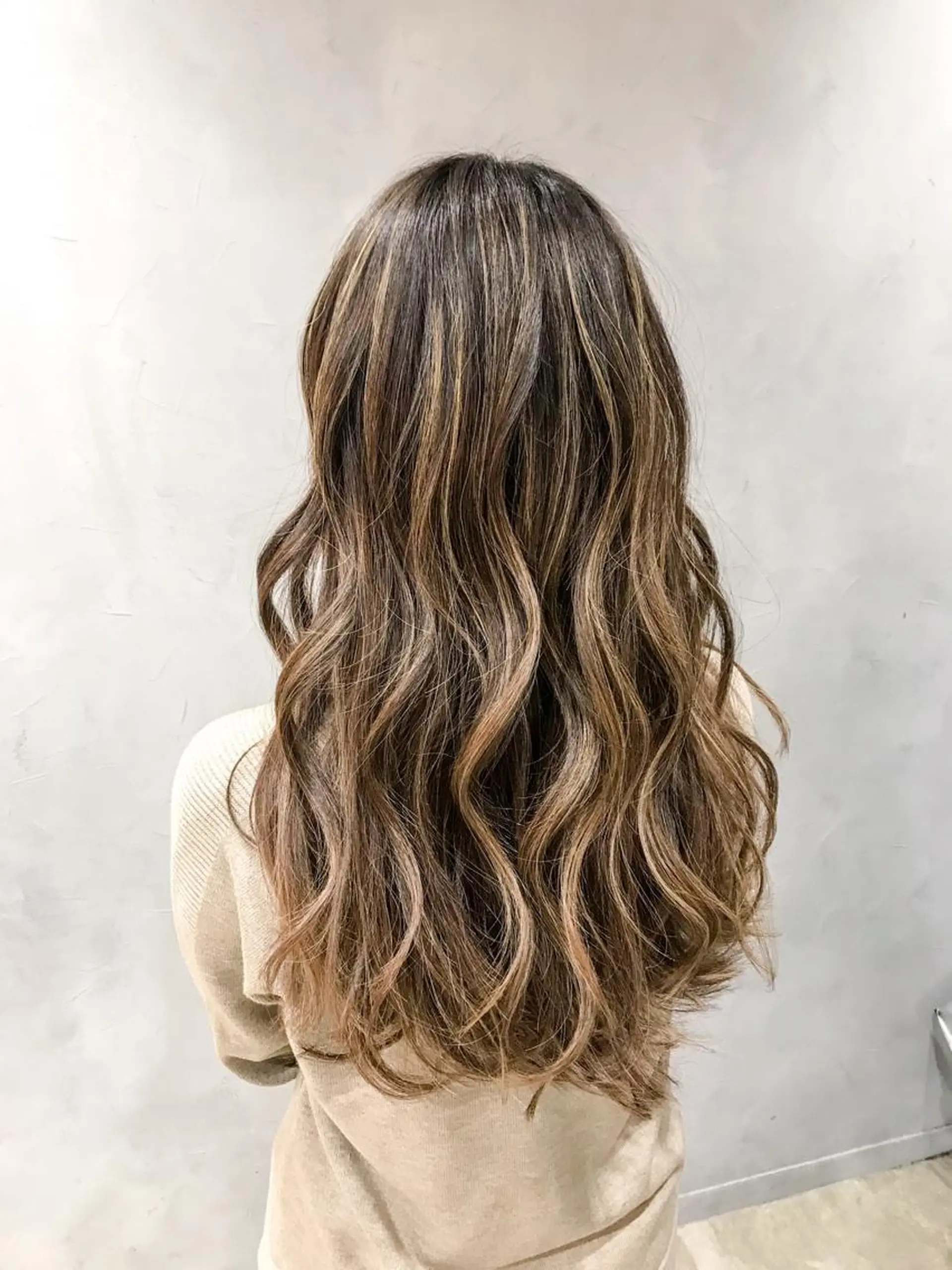 ロング カット トリートメント EIGHT second【エイトセカンド】所属・江畑 匠 新宿三丁目 徒歩30秒⭐️のヘアスタイル