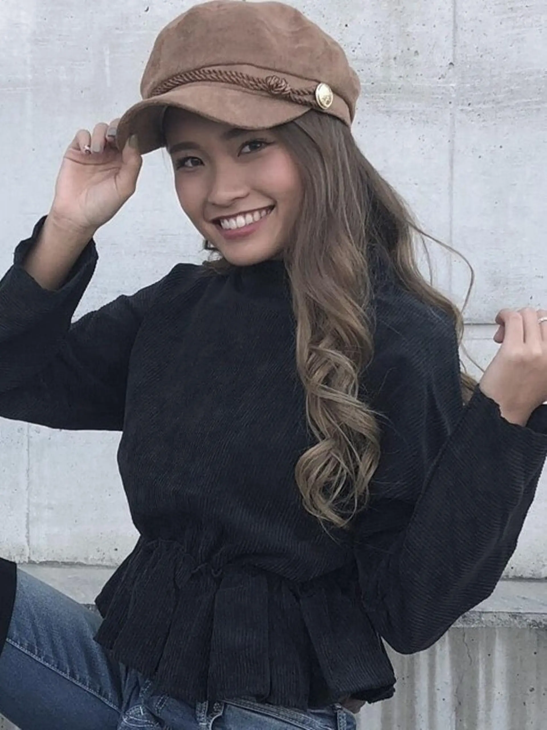 ロング カラー パーマ ヘアアレンジ Device ディバイスのヘアスタイル