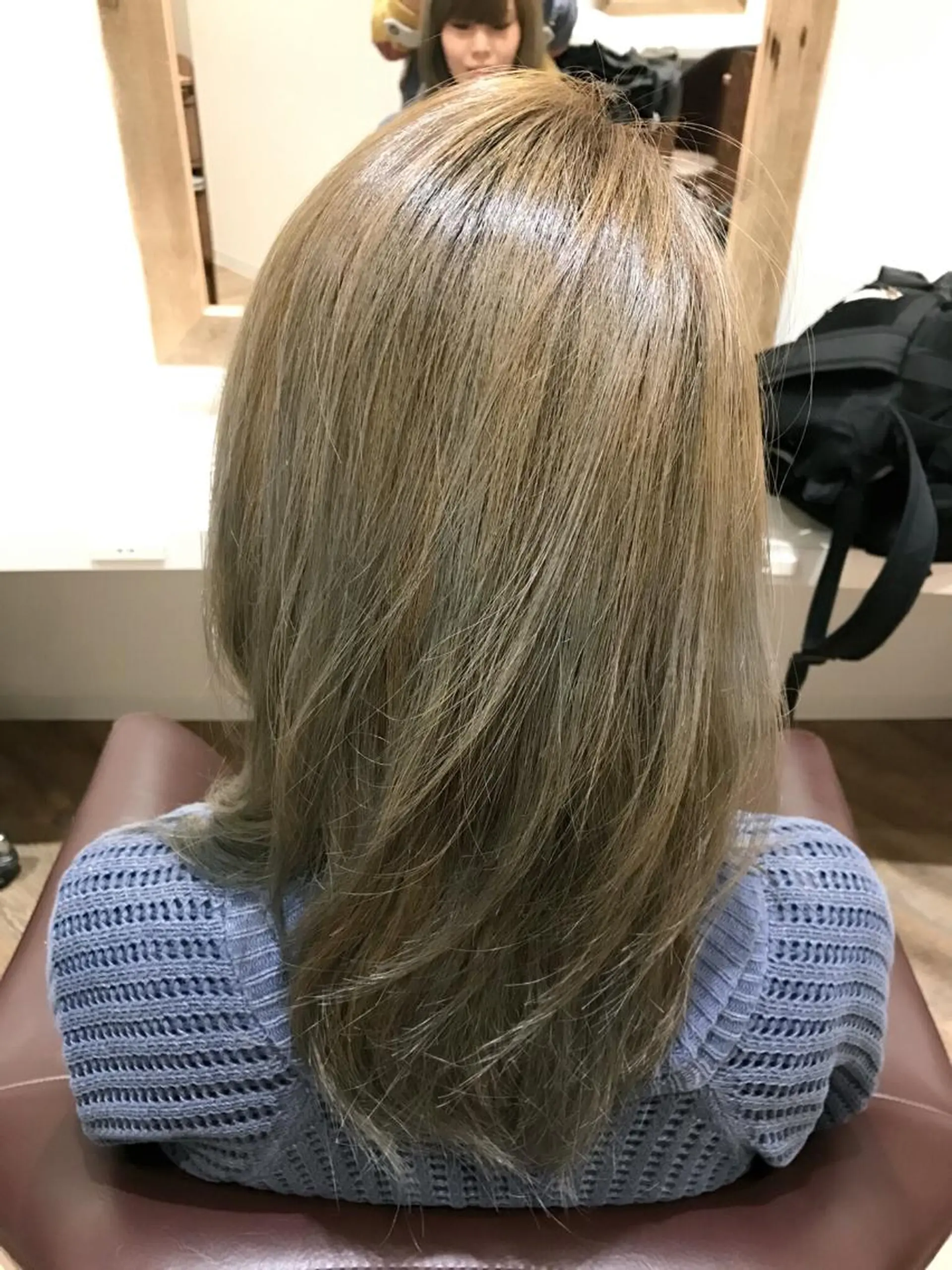 ミディアム アッシュ ショート×カラー 🦊堀米早紀【荻窪】のヘアスタイル