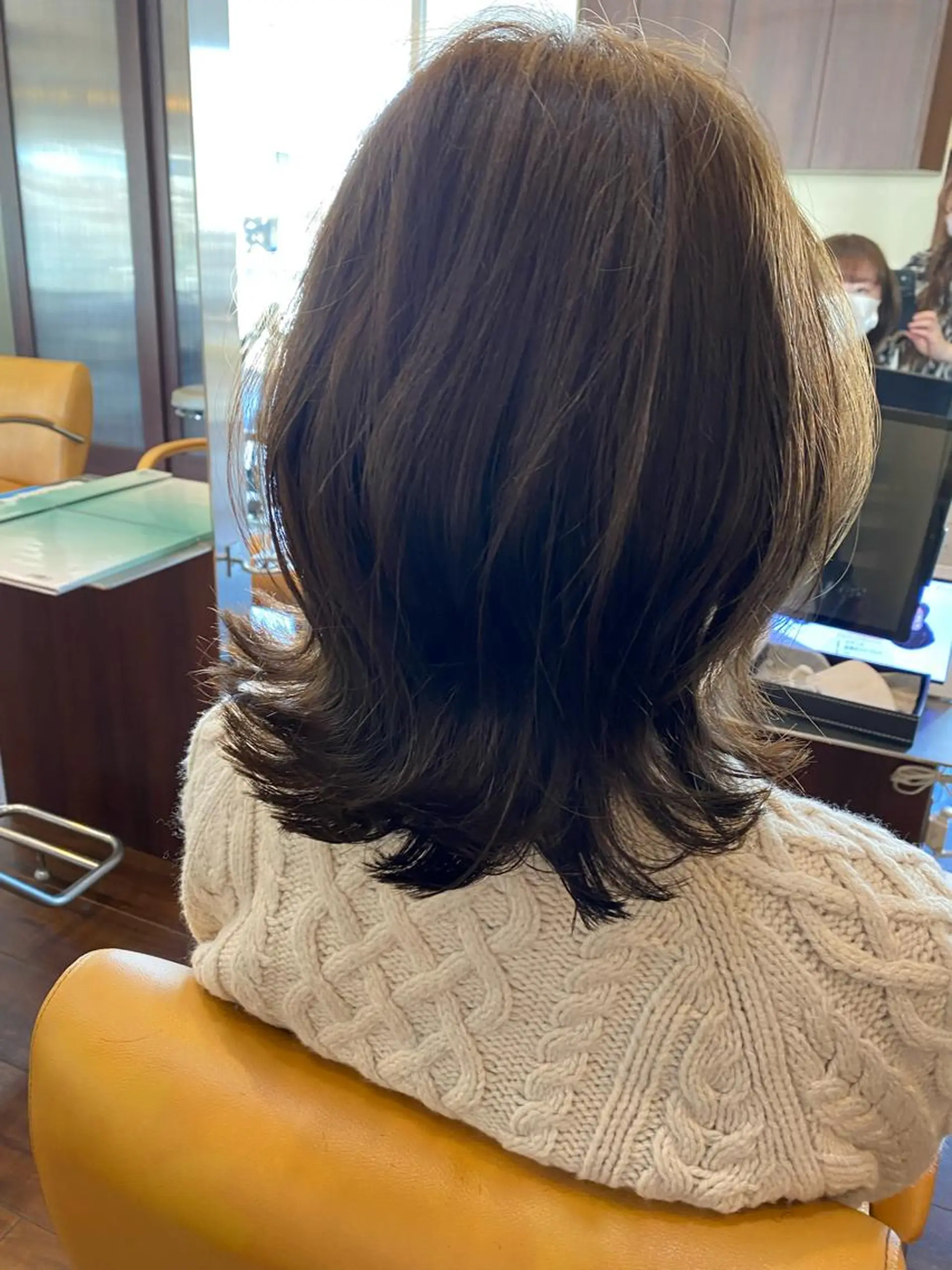 ミディアム アッシュ 鈴木 千恵子のヘアスタイル