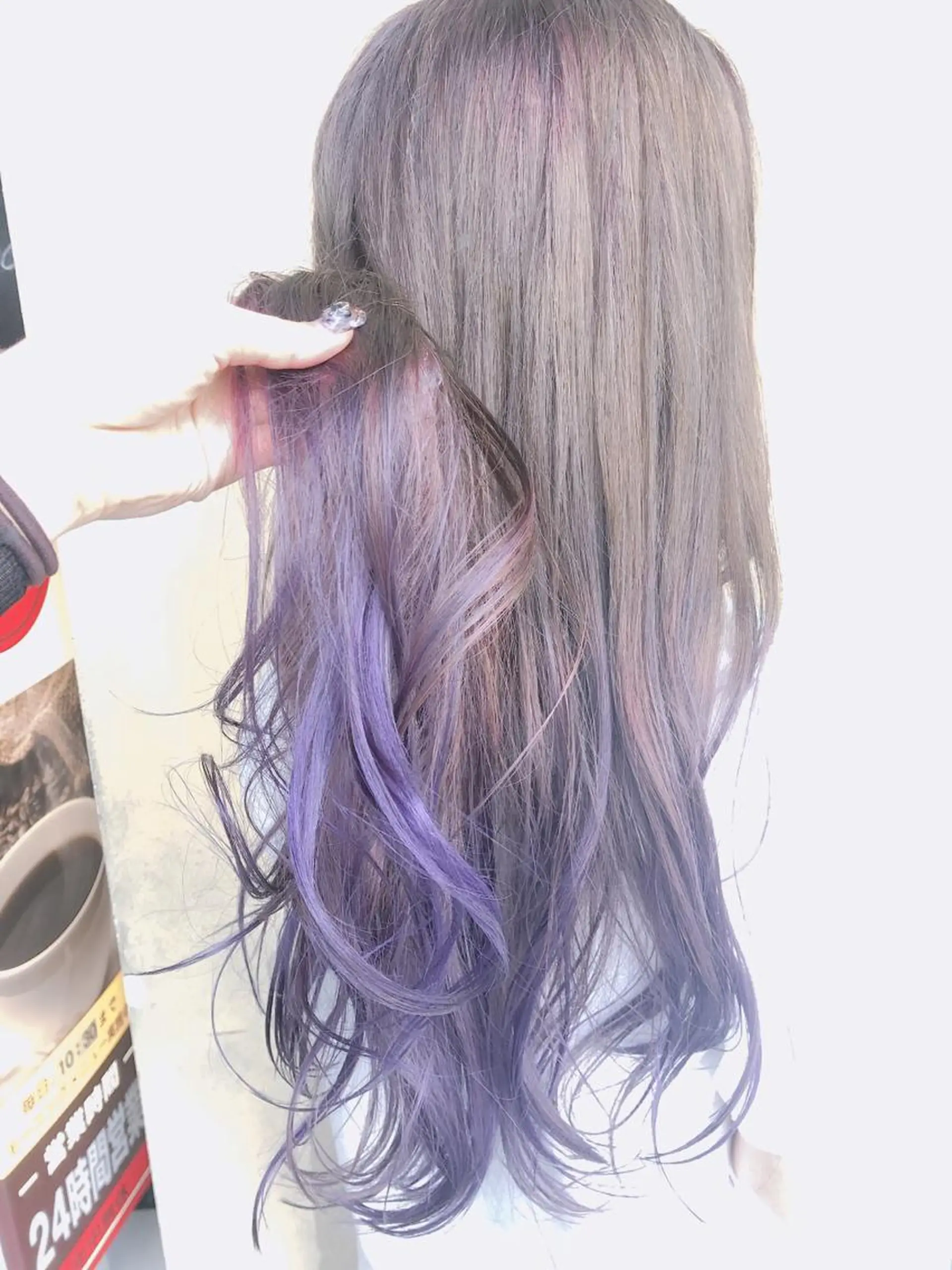 ロング カラー 🧸プルエクステ❤︎ ネイルKAO🧸のヘアスタイル