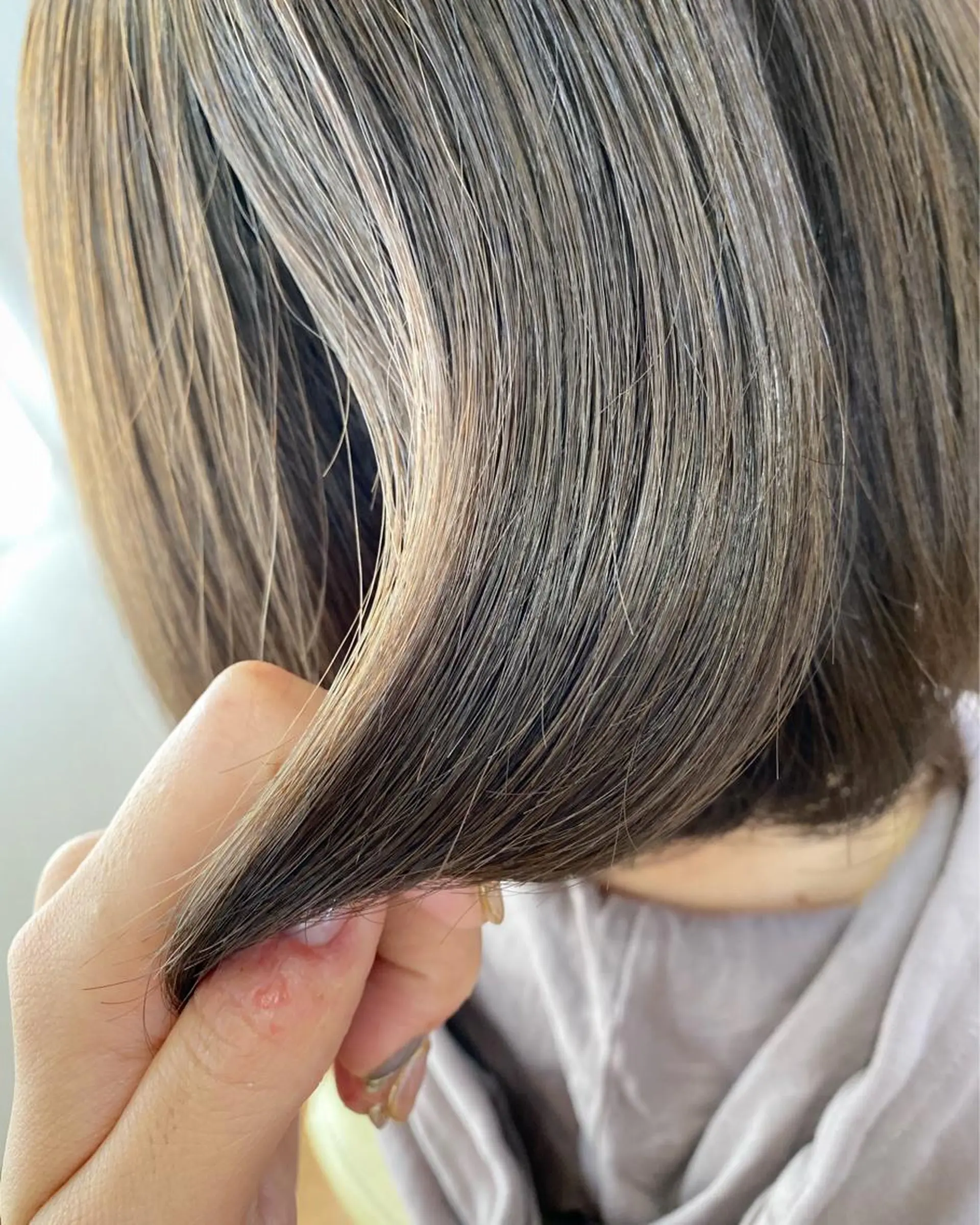 ミディアム カラー 荒木 ひろかのヘアスタイル