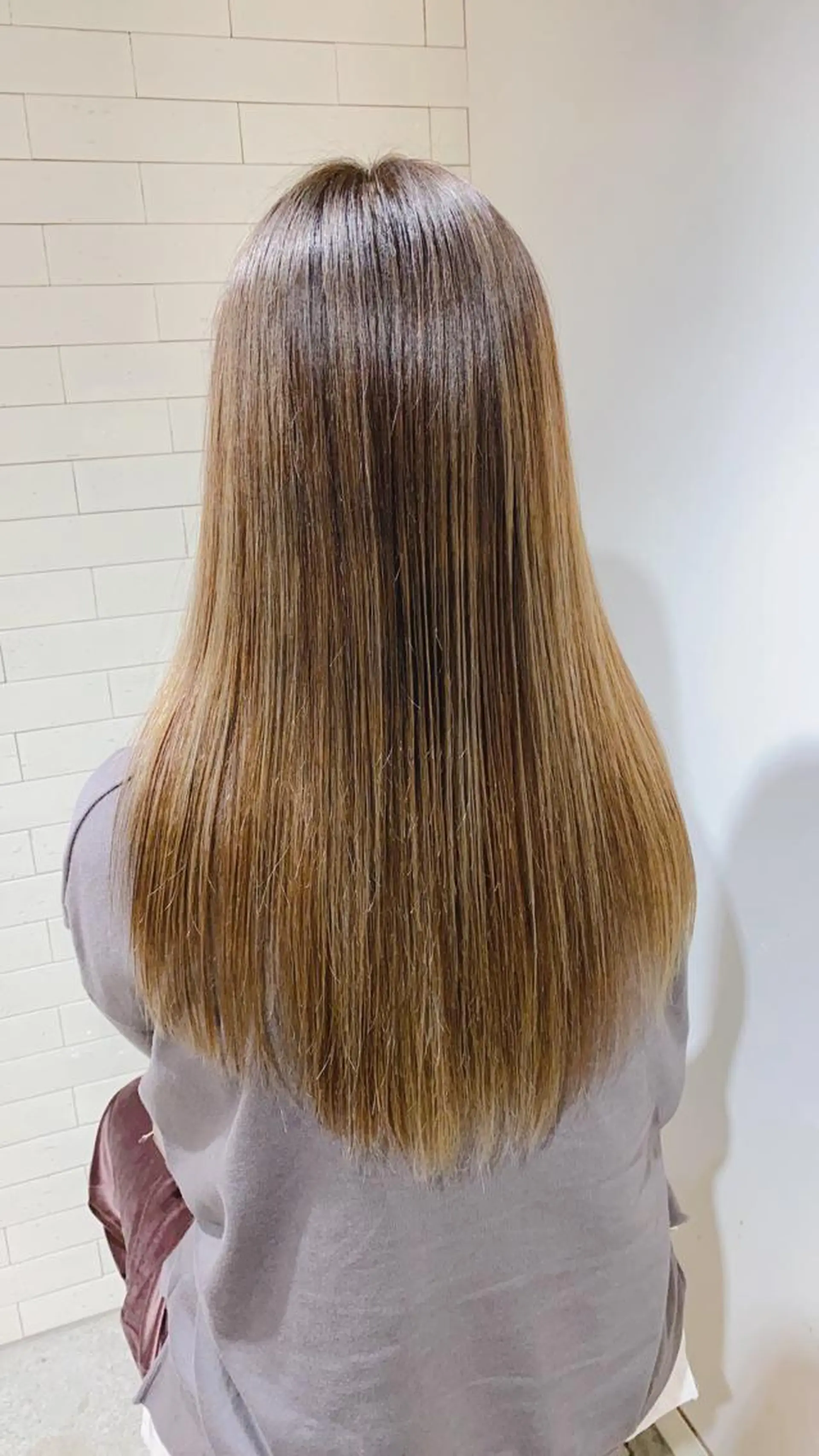 ロング ショートボブ アッシュ ボブ 外国人風カラー ハイライト メンズツイスパ ショートフクヤマシンのヘアスタイル