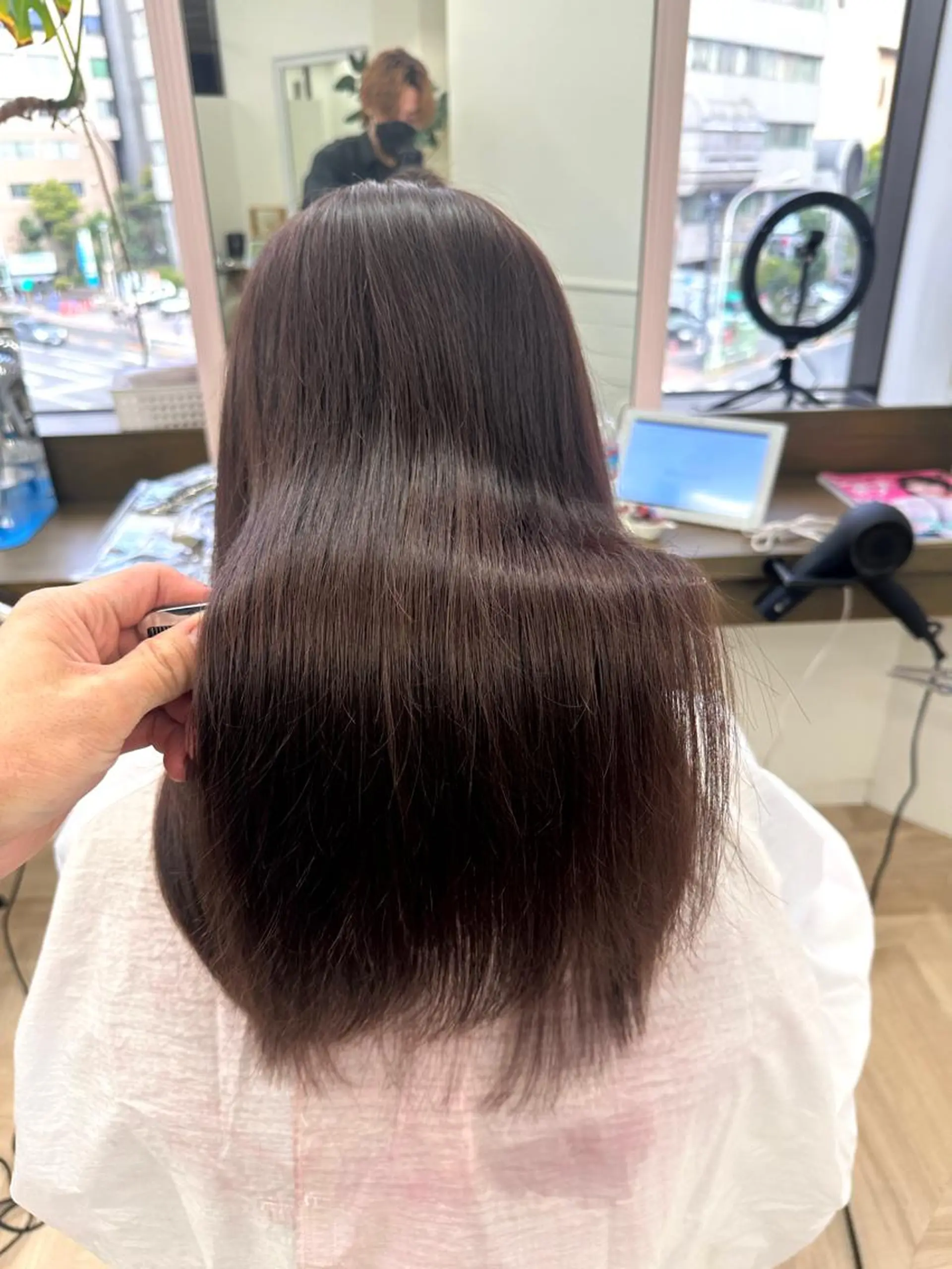 ロング カラー ✨️美髪矯正×似合わ せ艶カラー✨藤田透のヘアスタイル